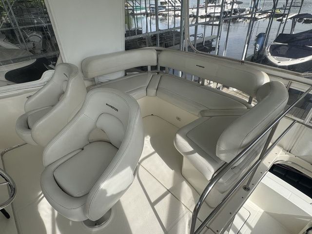 2005 Silverton 34 Convertible - 24