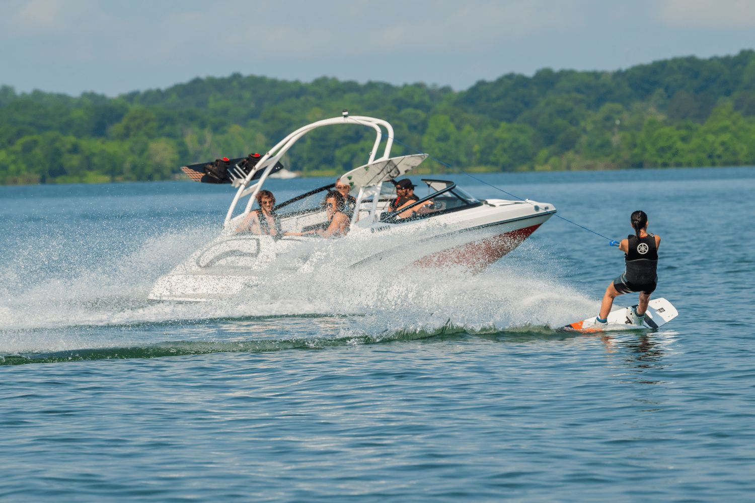 2026 Yamaha Boats AR195 - 8