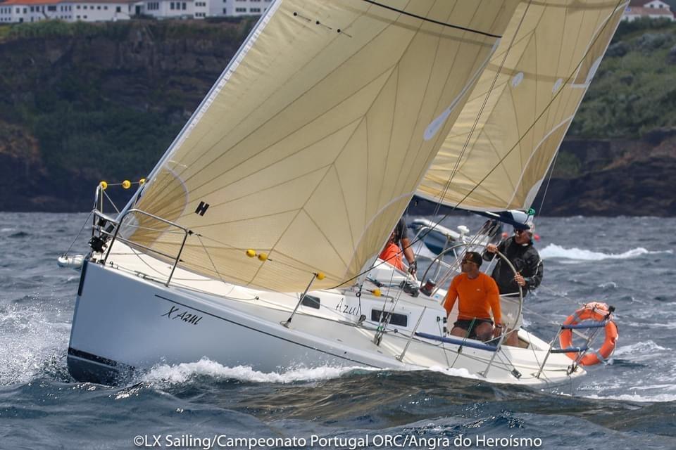 2001 J Boats J/105