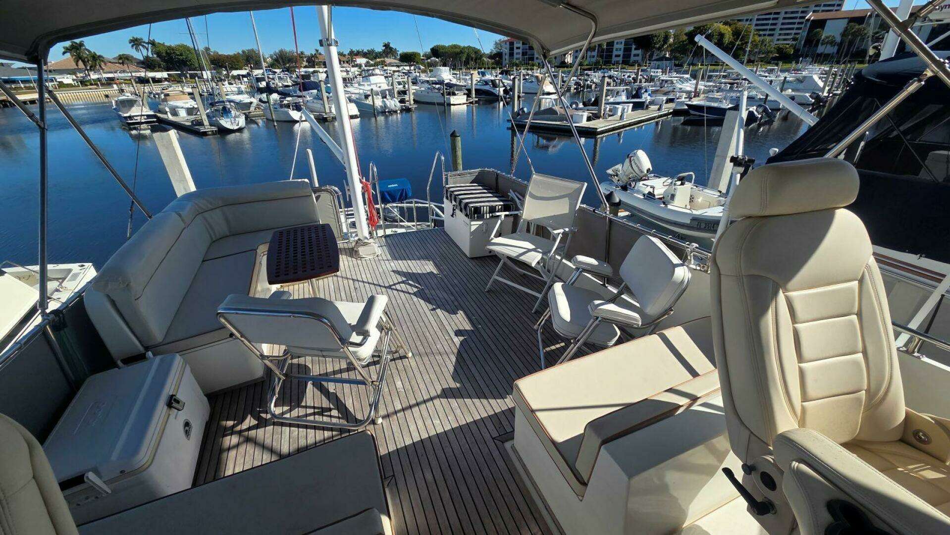 1997 Grand Banks 49 Classic - Image 21