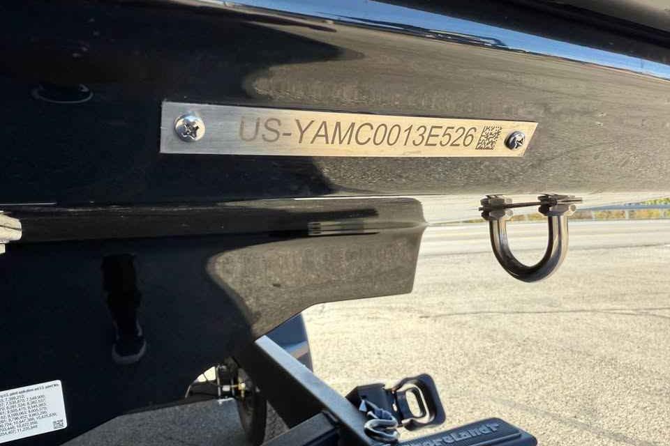2026 Yamaha Boats AR250 hull identification number on metal plate.