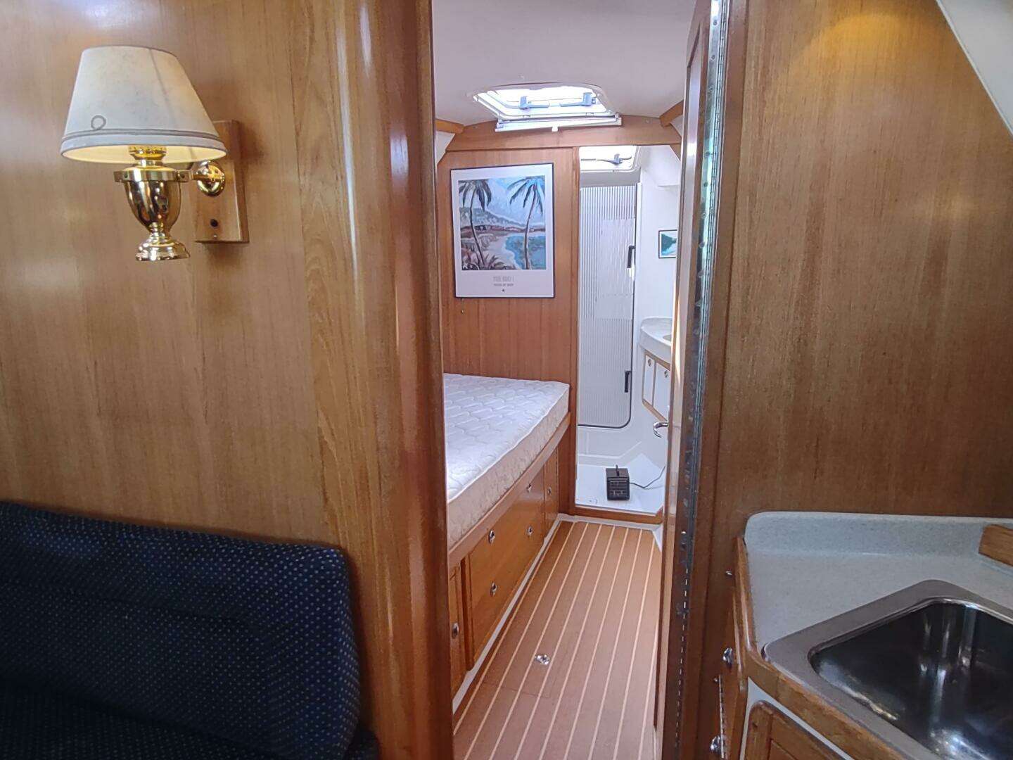 2005 Catalina 42 MKII - Image 37