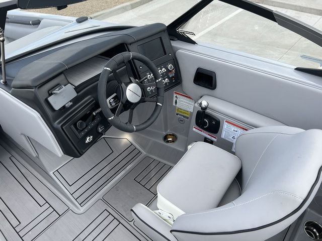 2023 Moomba Max - 9