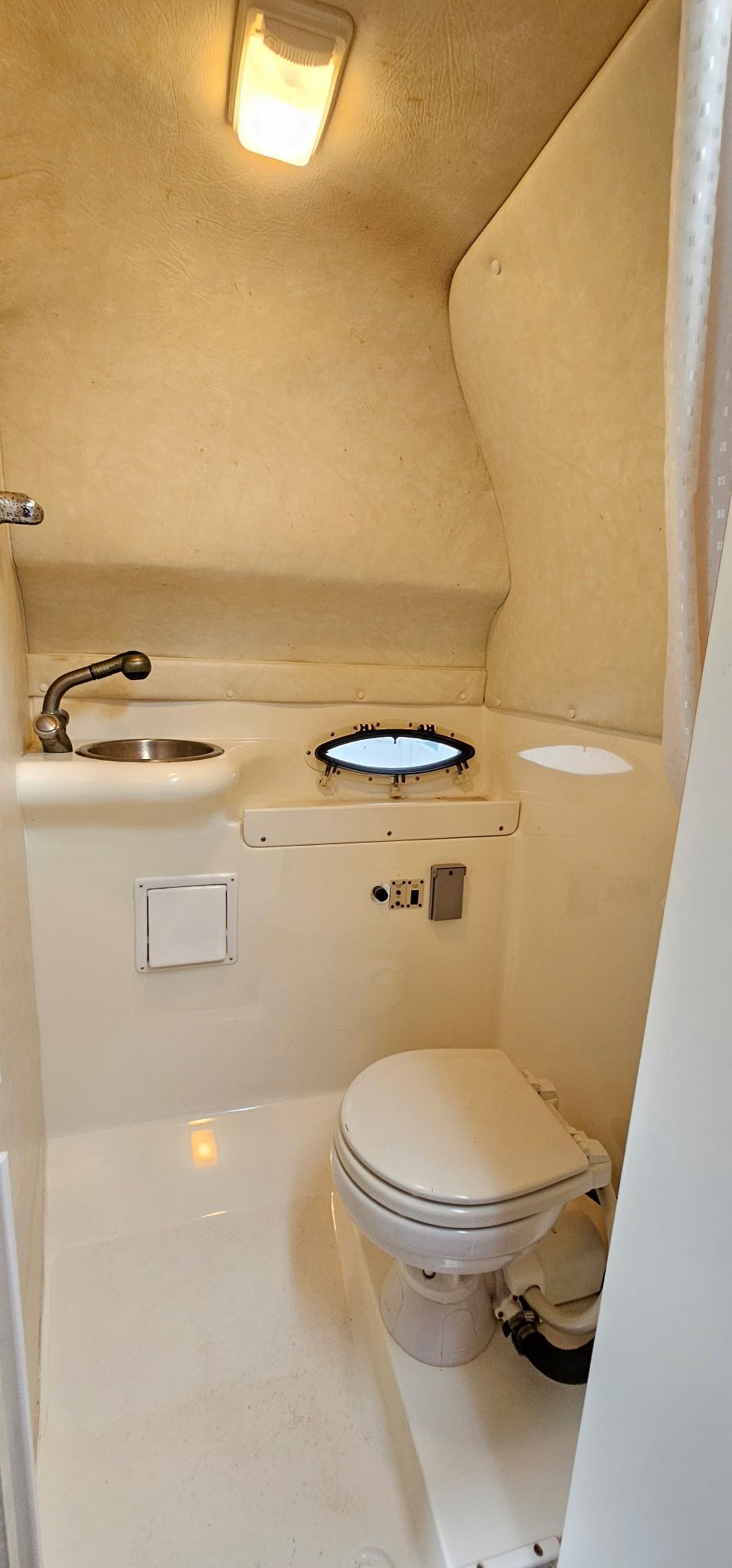 2006 Glastron GS 249 - 6