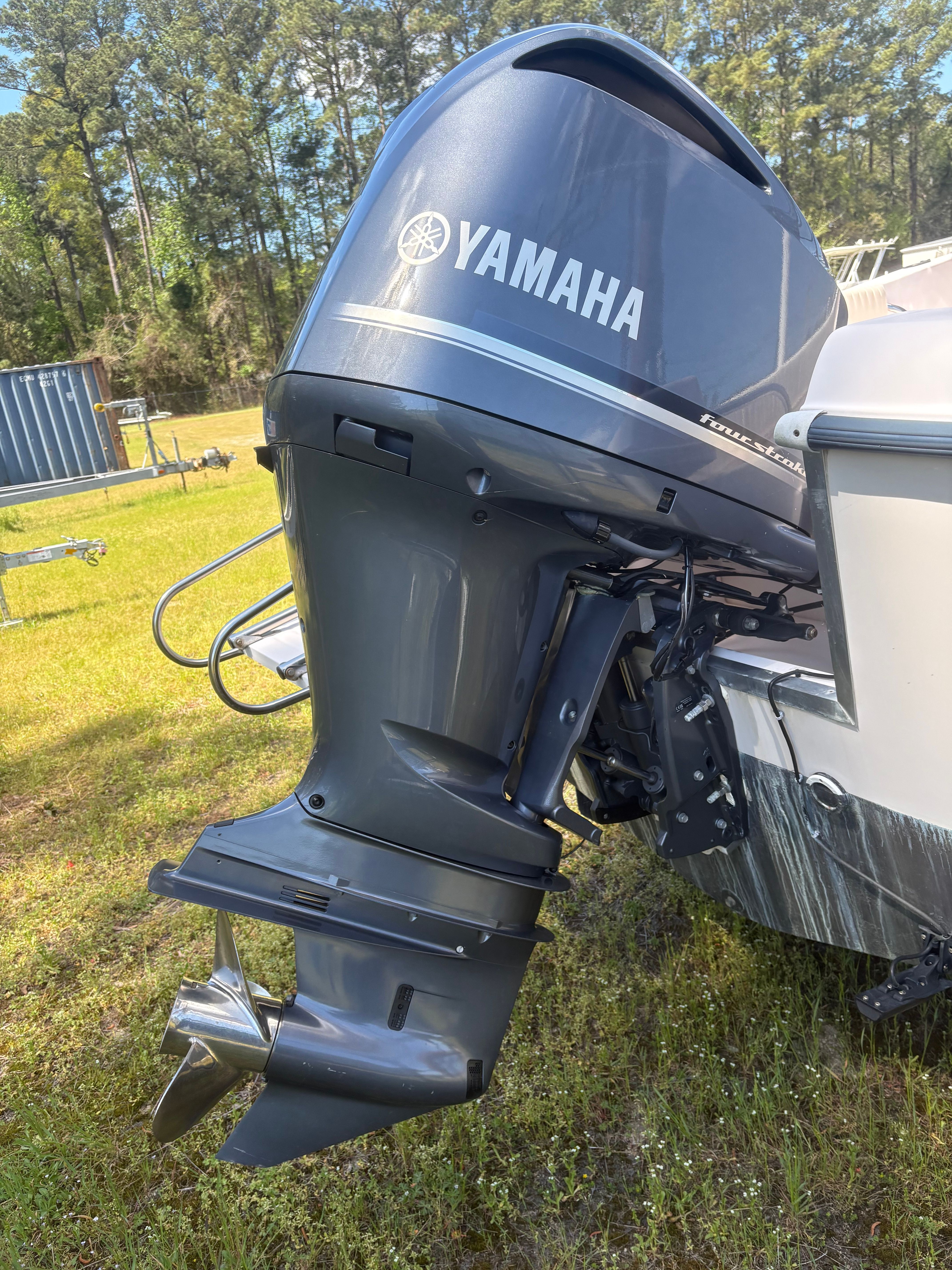 2005 Grady-White Seafarer 226 - 4