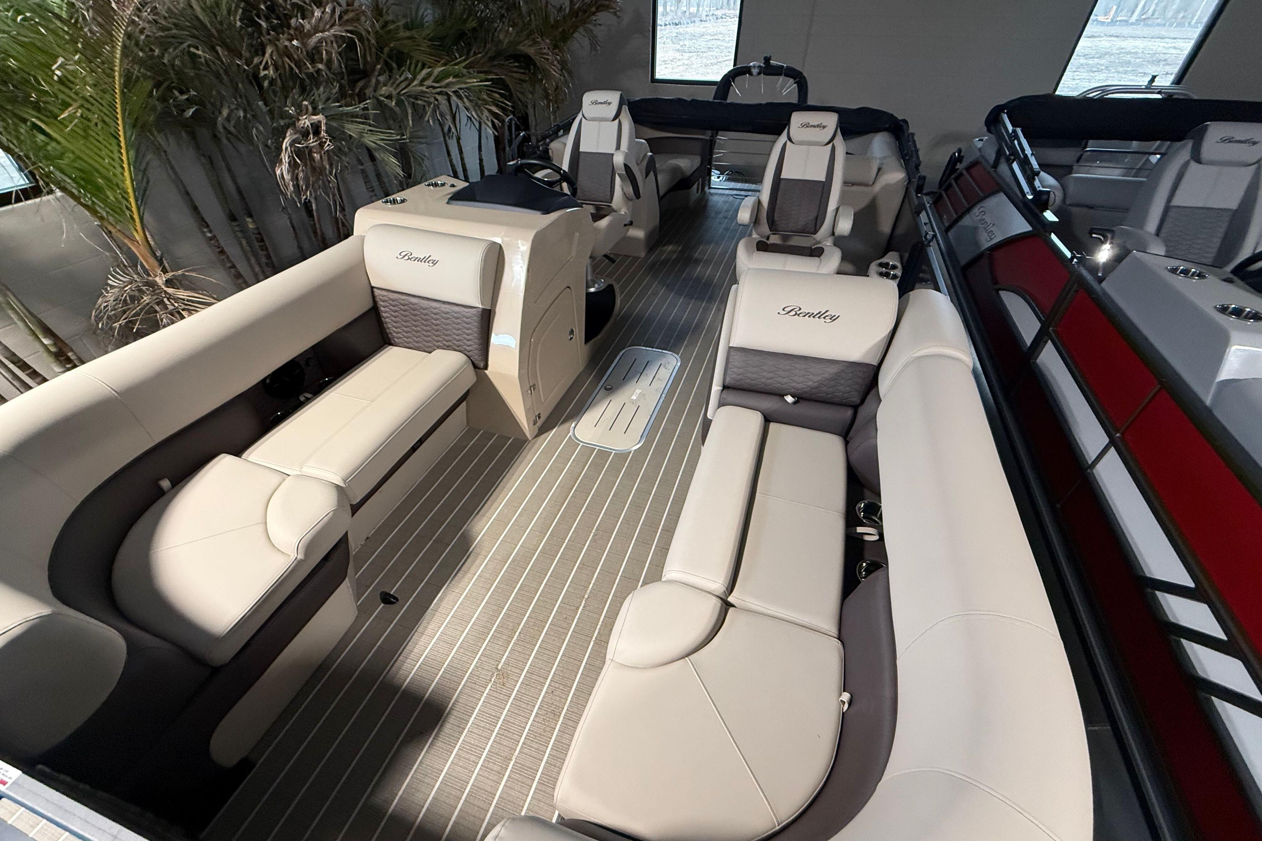 2026 Bentley Pontoons Elite 223 Admiral interior with luxurious seating and modern design.