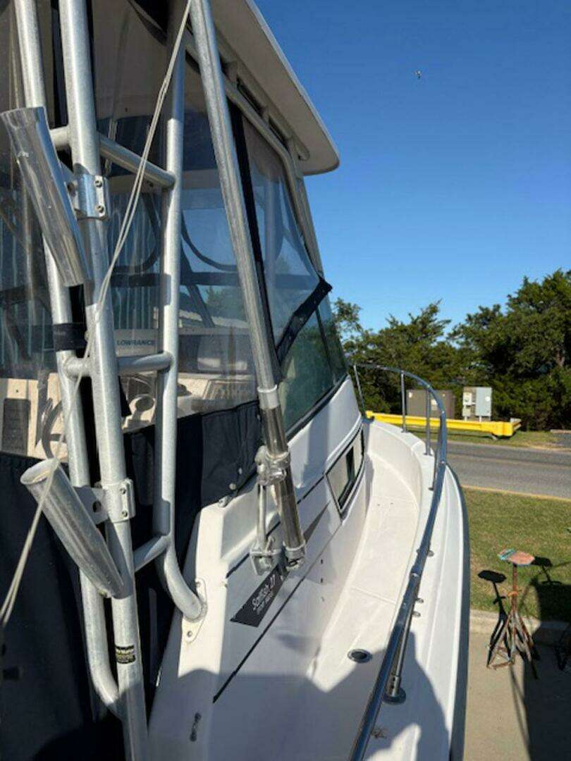 1995 Grady-White Sailfish 27 - Image 12