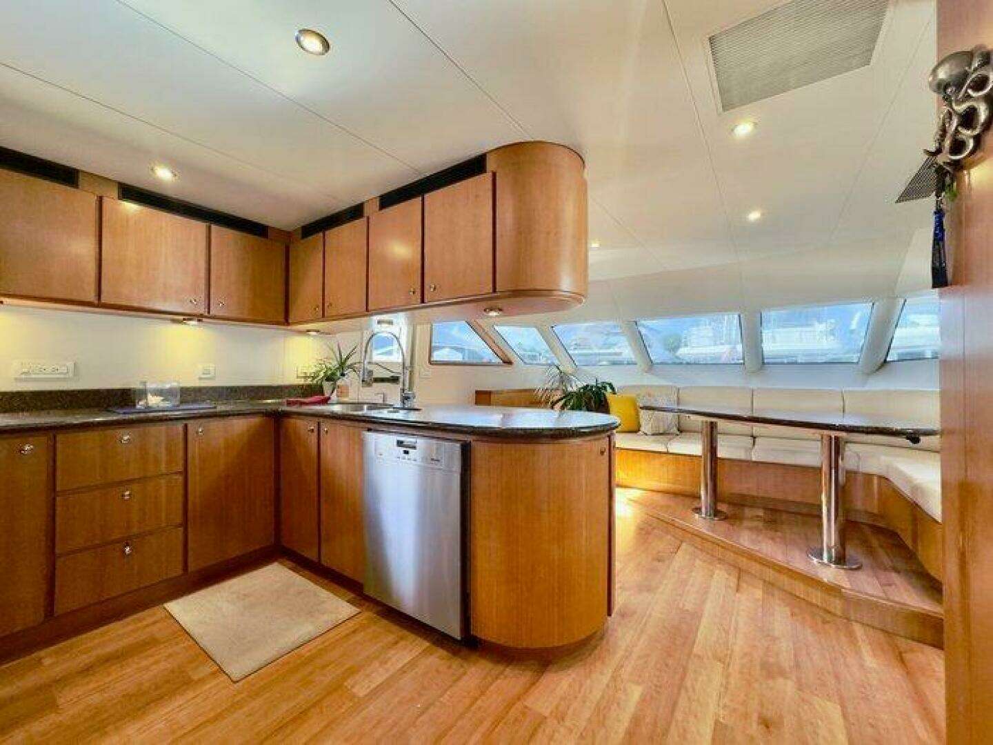 2004 Cheoy Lee 81 Sport Yacht - Image 4