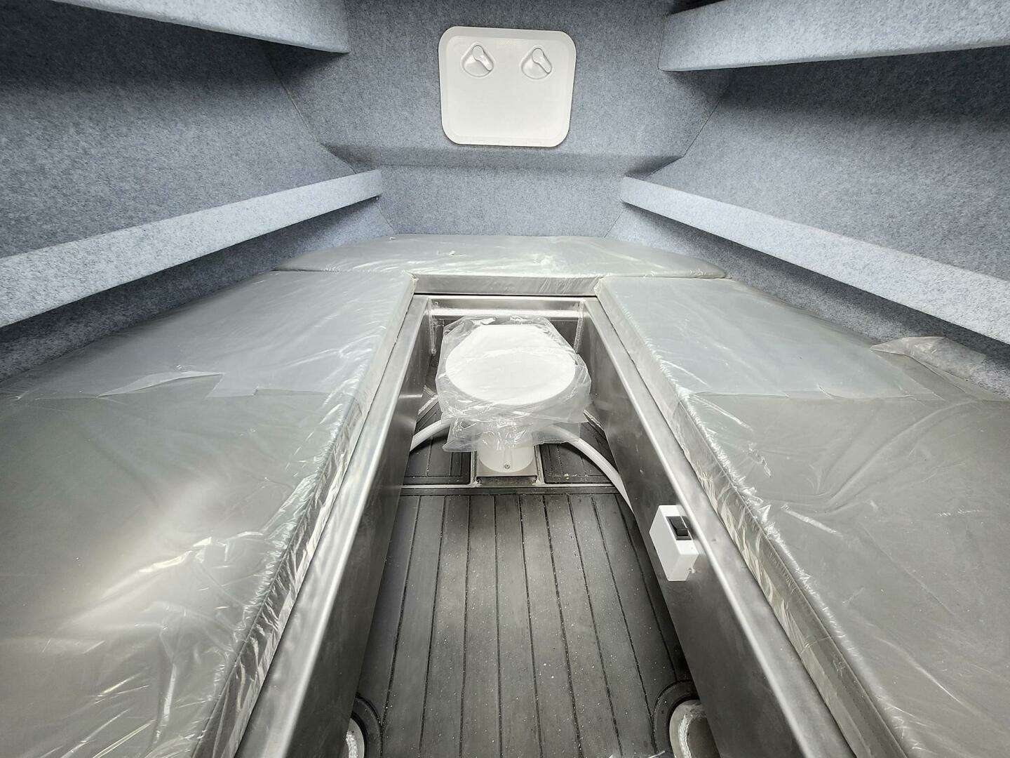2024 Aluminum Cruiser Profisher 750 - Image 37