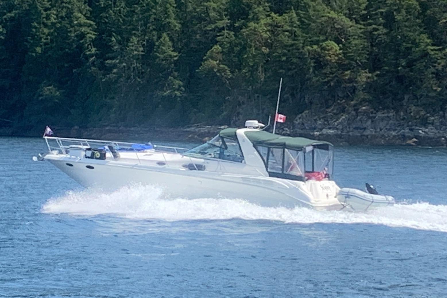 1999 Sea Ray Sundancer 400