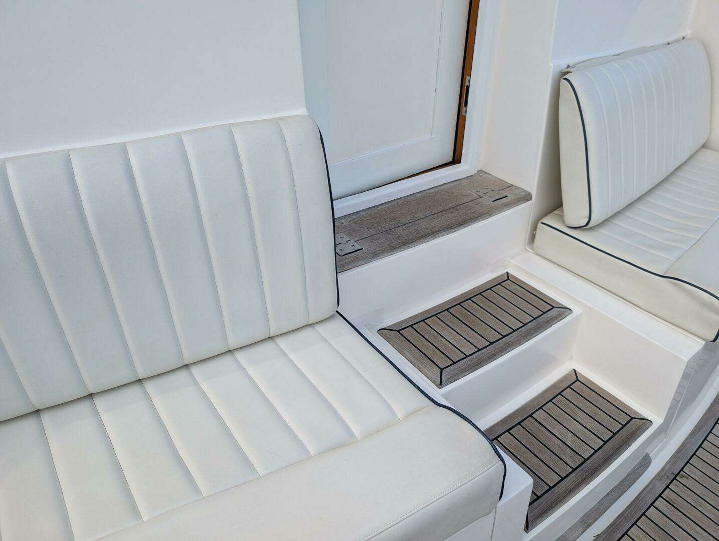 2006 Grand Banks — - Image 61