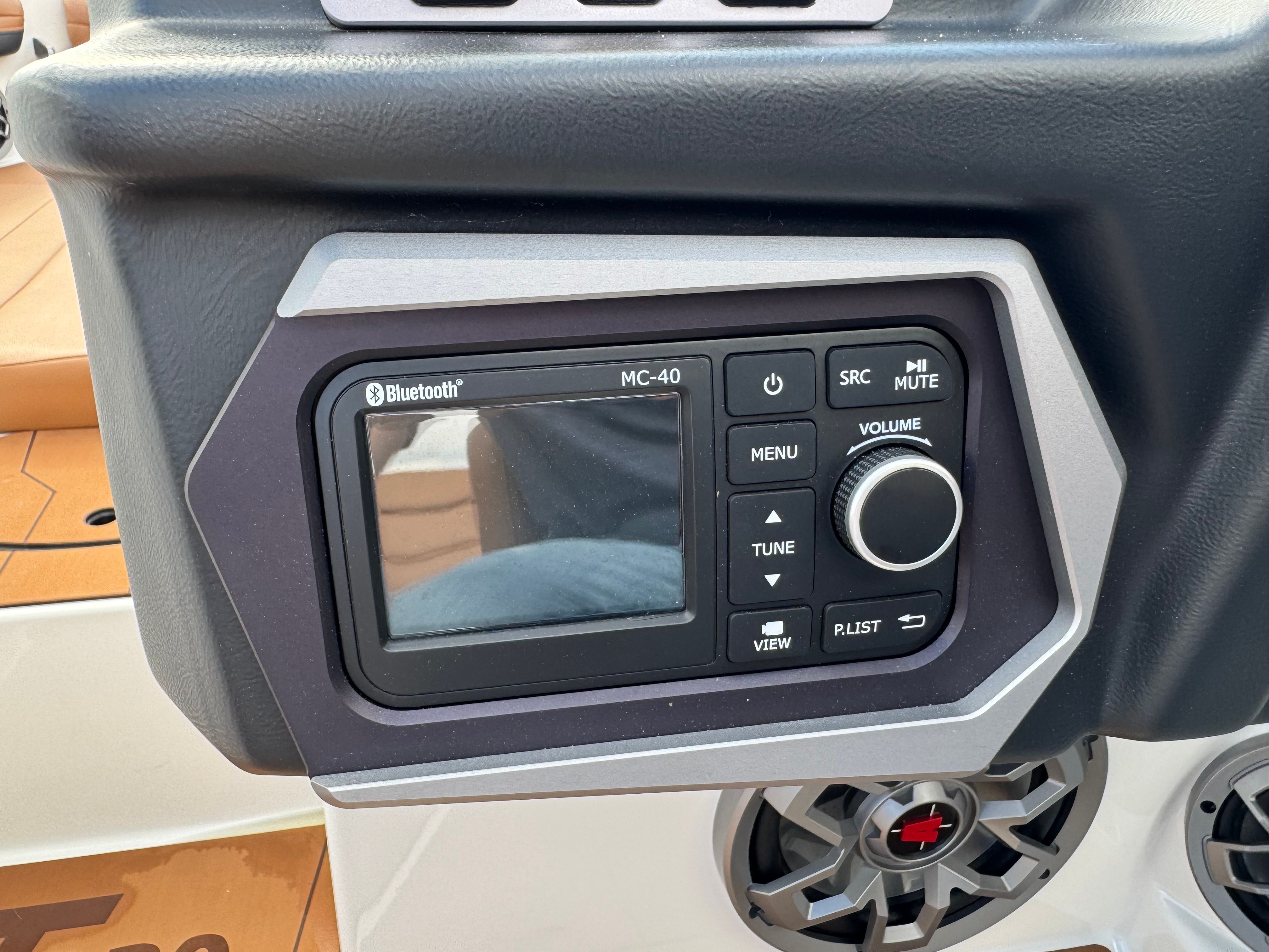 2023 AXIS T220 - Image 36