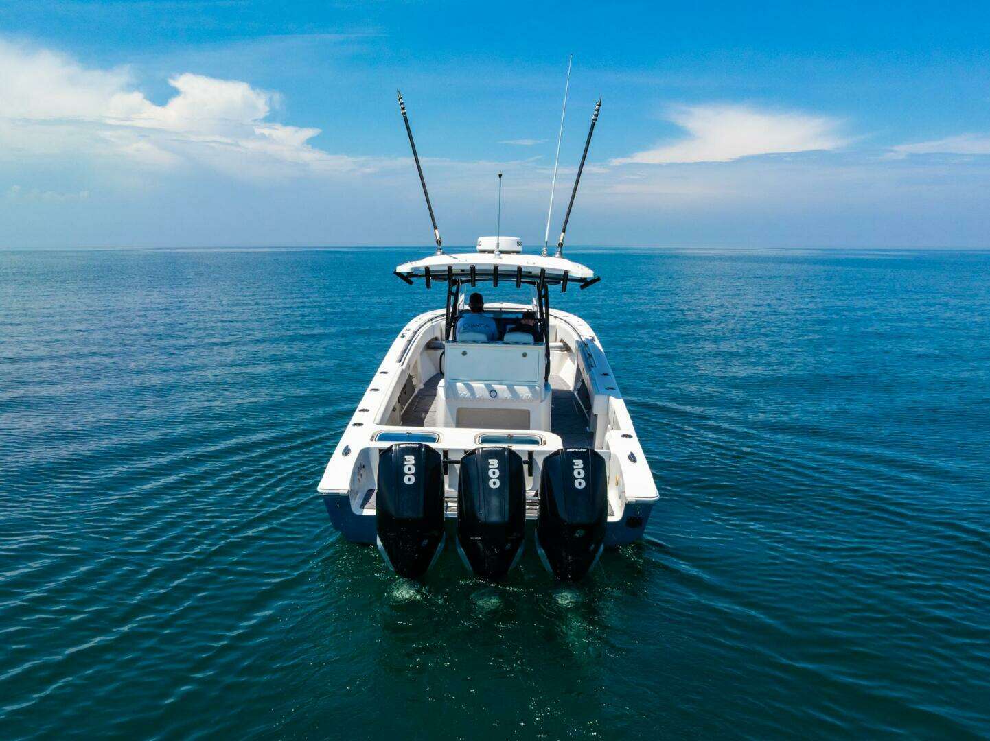 2020 Fountain 38 Center Console - Image 5