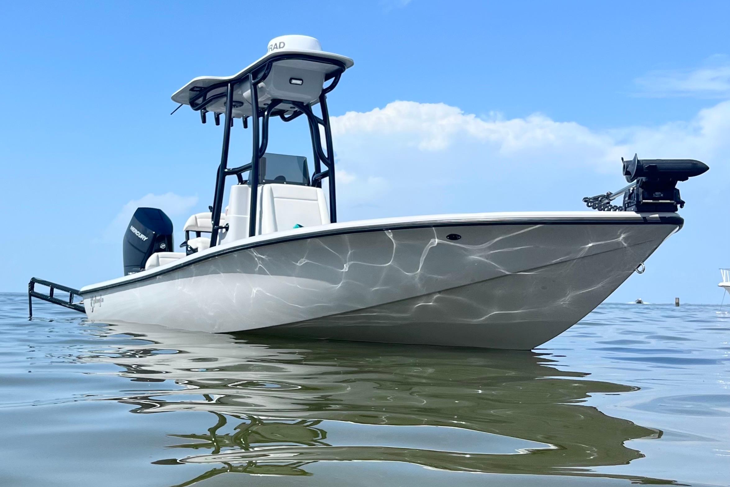 2025 Yellowfin 24 Bay CE