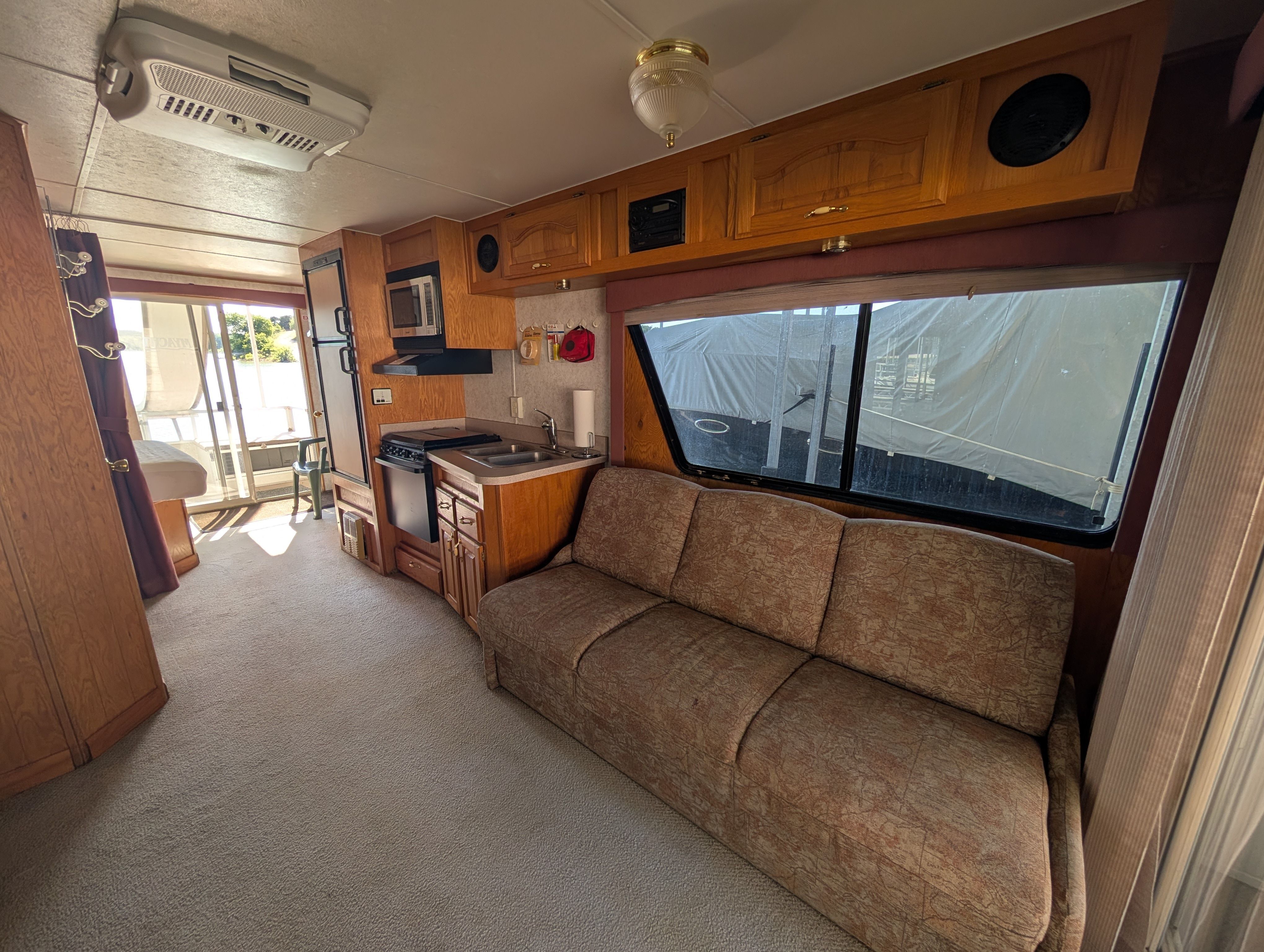 2005 Tracker Myacht - 7