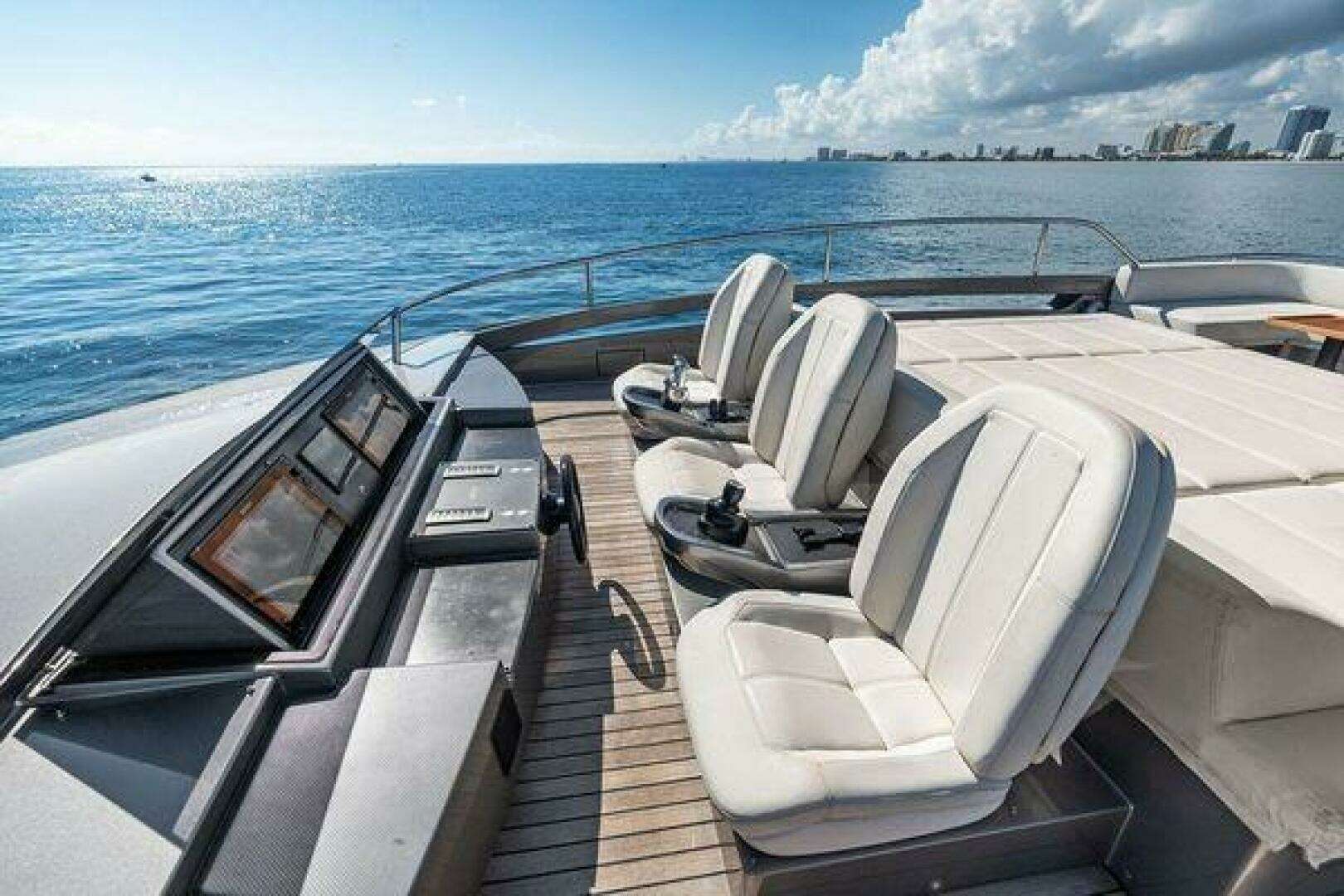 2019 Pershing — - Image 20