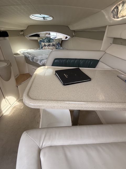 1999 Wellcraft 3000 Martinique - 21