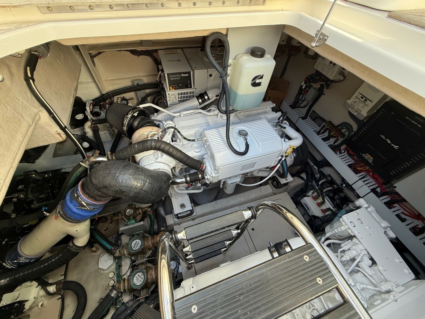 2016 Sea Ray 510 SUNDANCER - Image 36