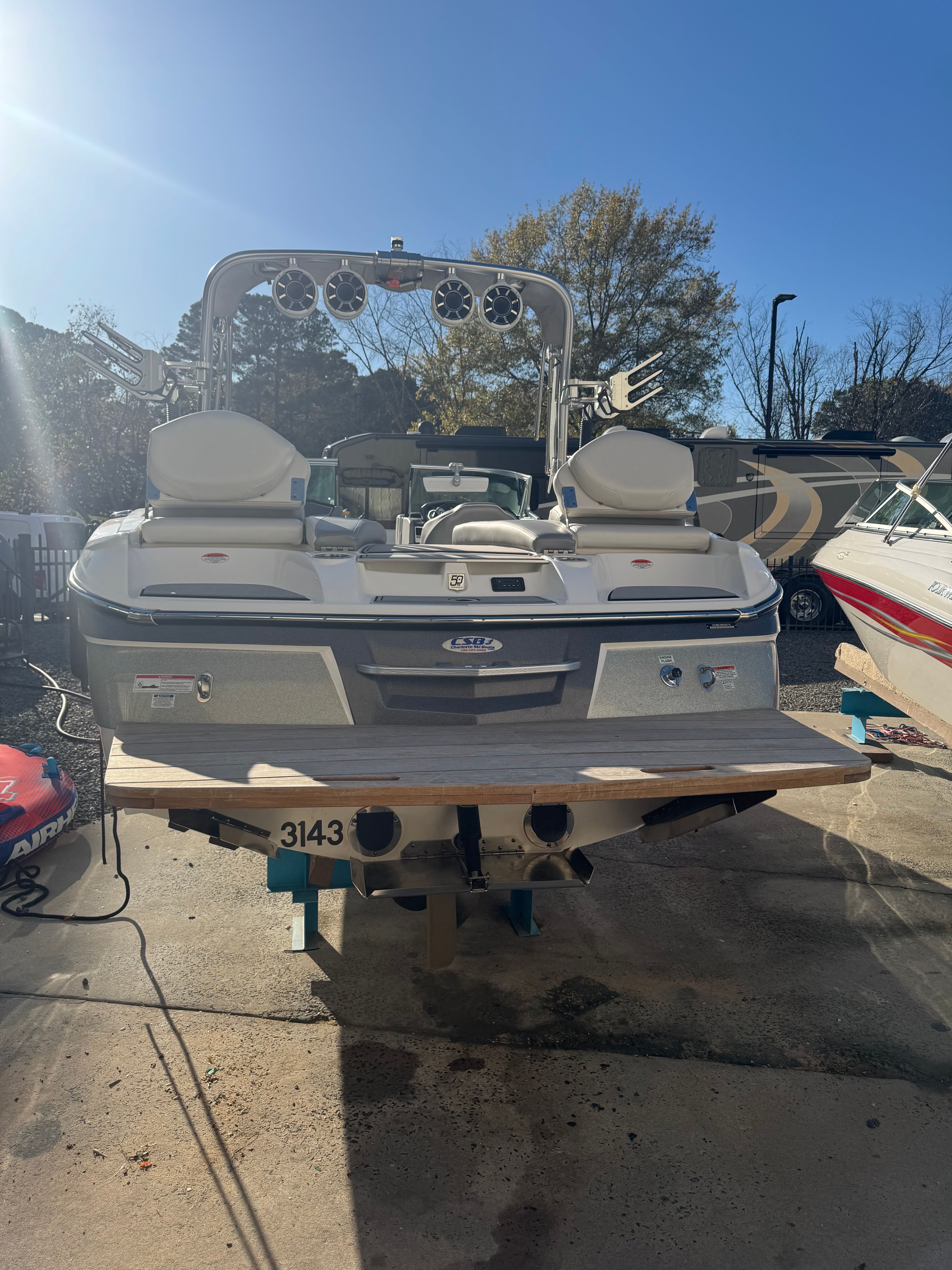 2018 MasterCraft X46 - 8