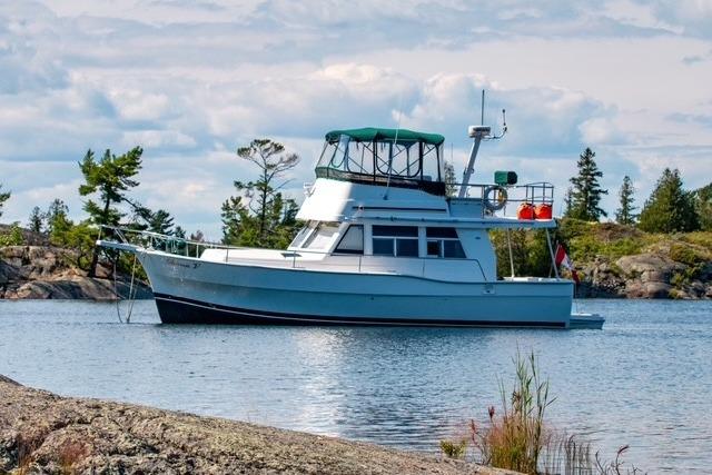 2002 Mainship 390 Trawler