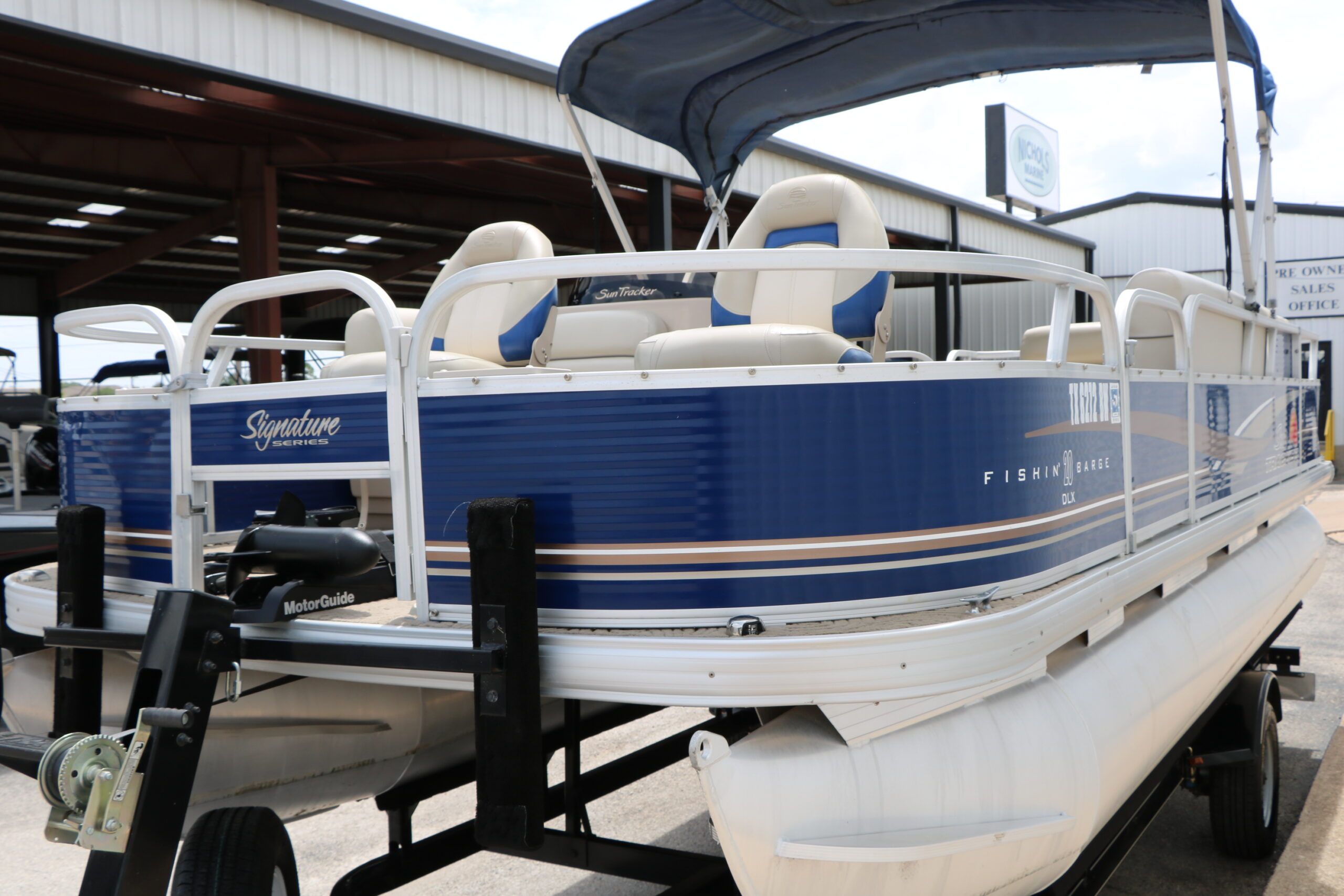 2013 Sun Tracker Fishing Barge 20 DLX - 15