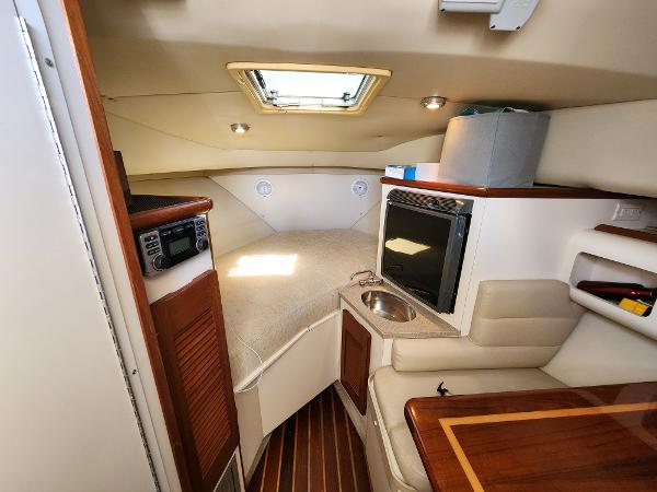 2003 Pursuit 3070 Offshore - 55