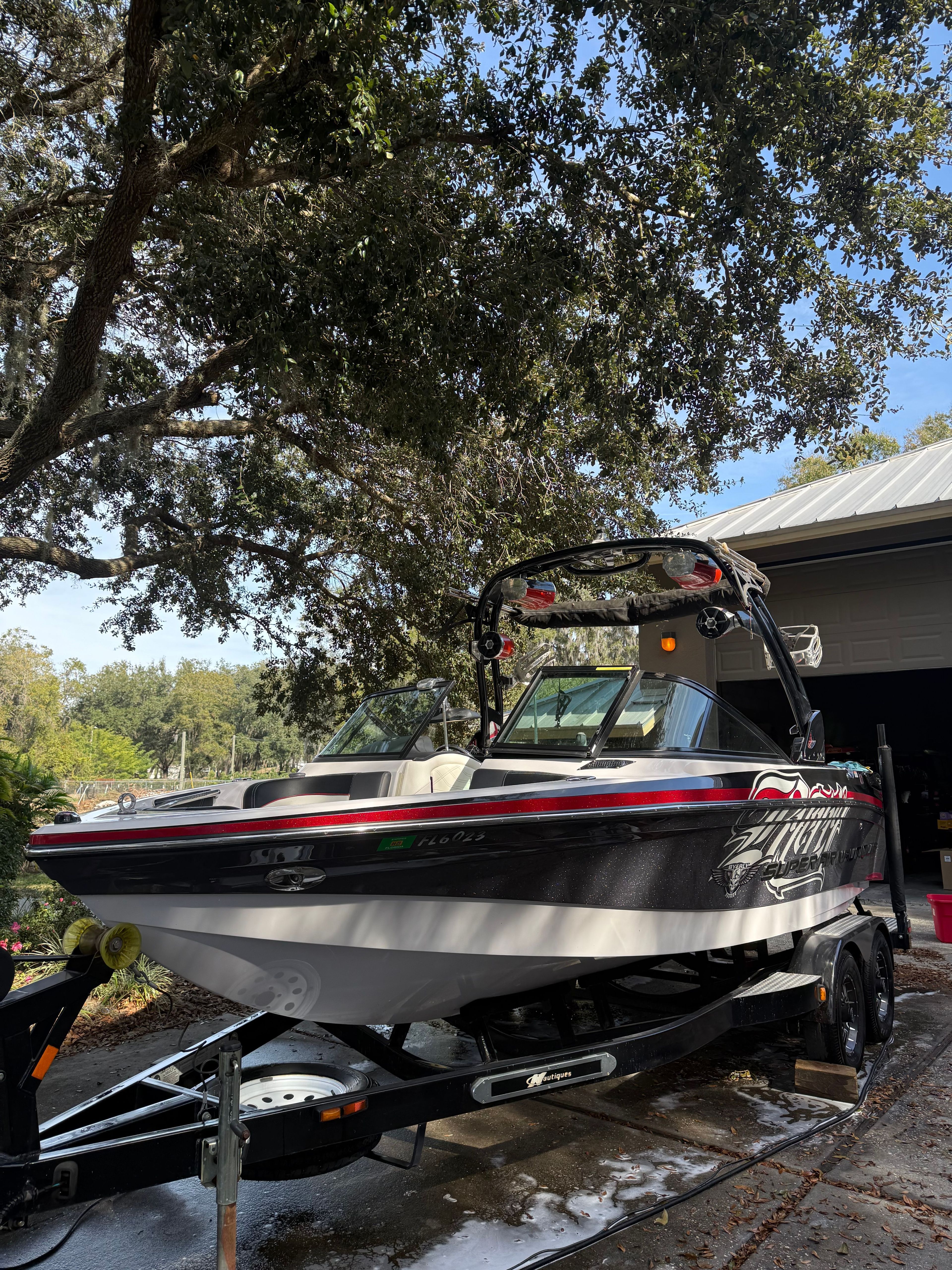 2012 Nautique Super Air Nautique 210
