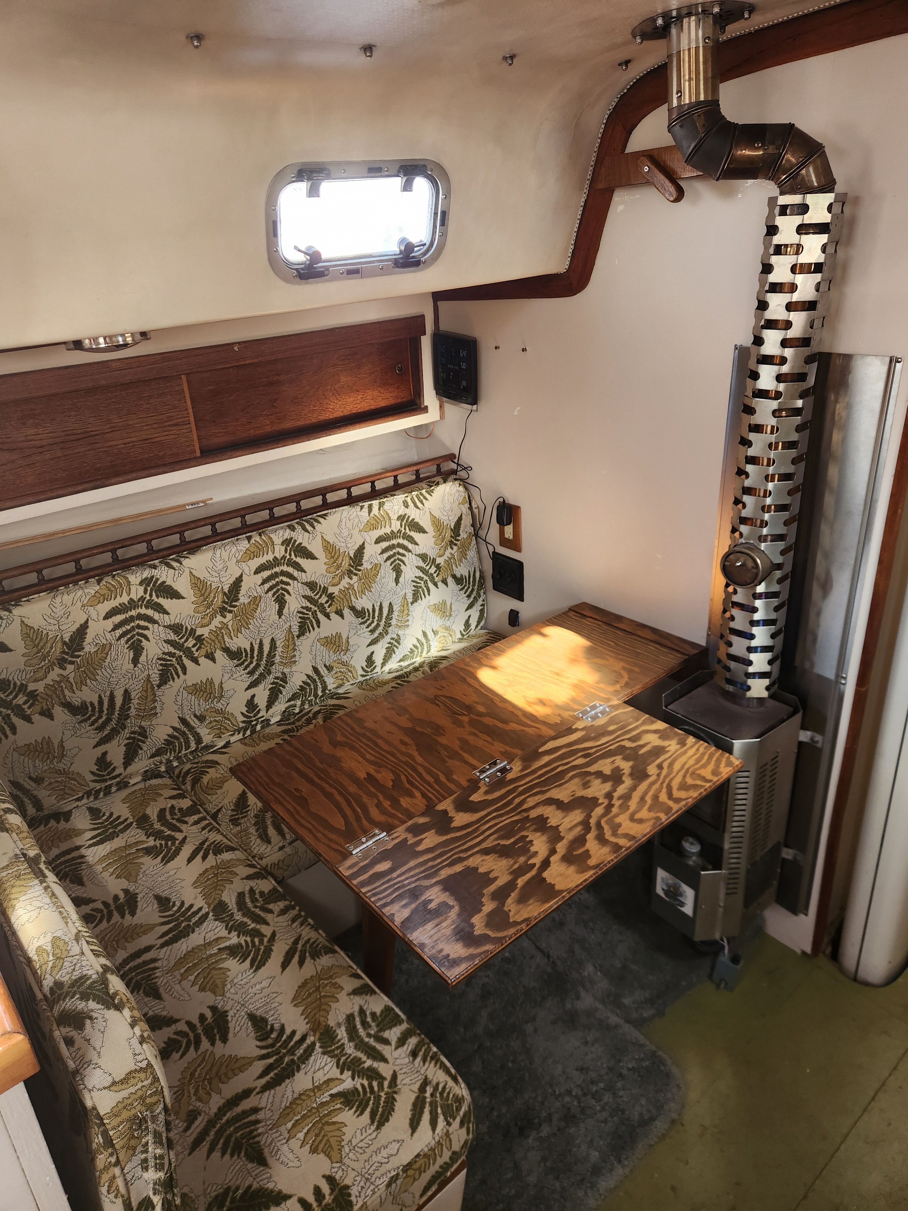 1967 Columbia 38 - 6