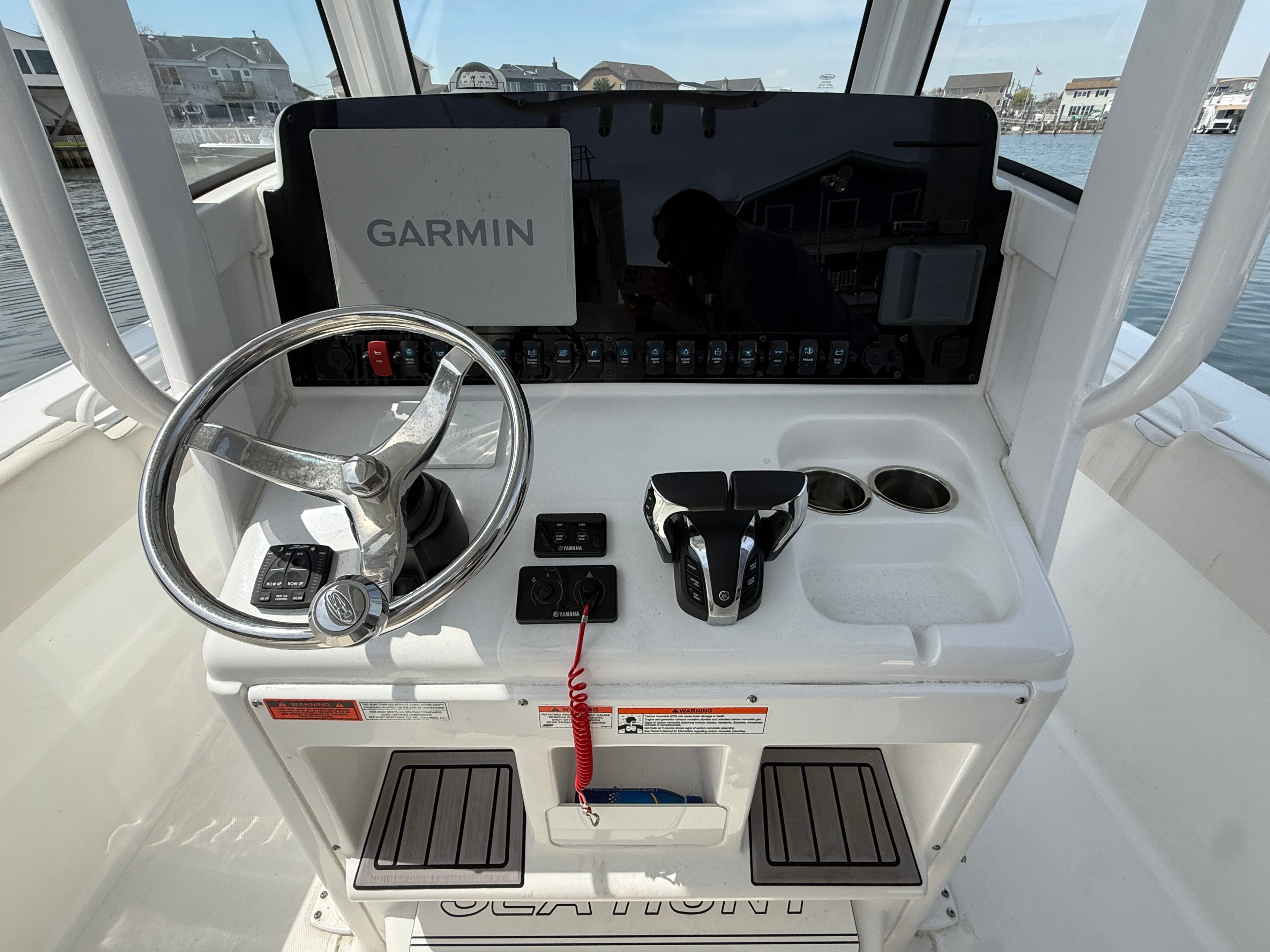2023 Sea Hunt Ultra 265 SE - 13