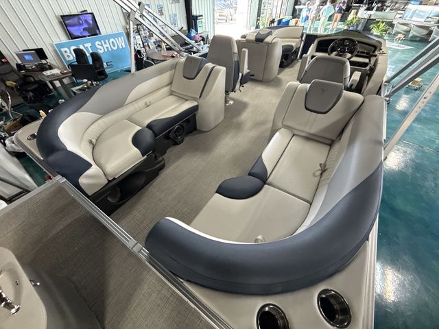 2026 Tahoe LTZ - Quad Lounger - 10