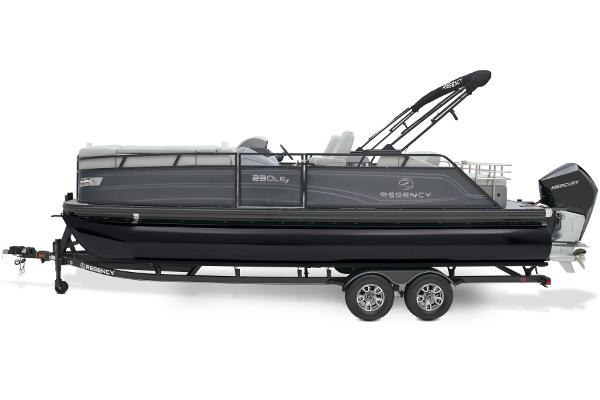 2025 Regency 230 LE3 Sport - 23