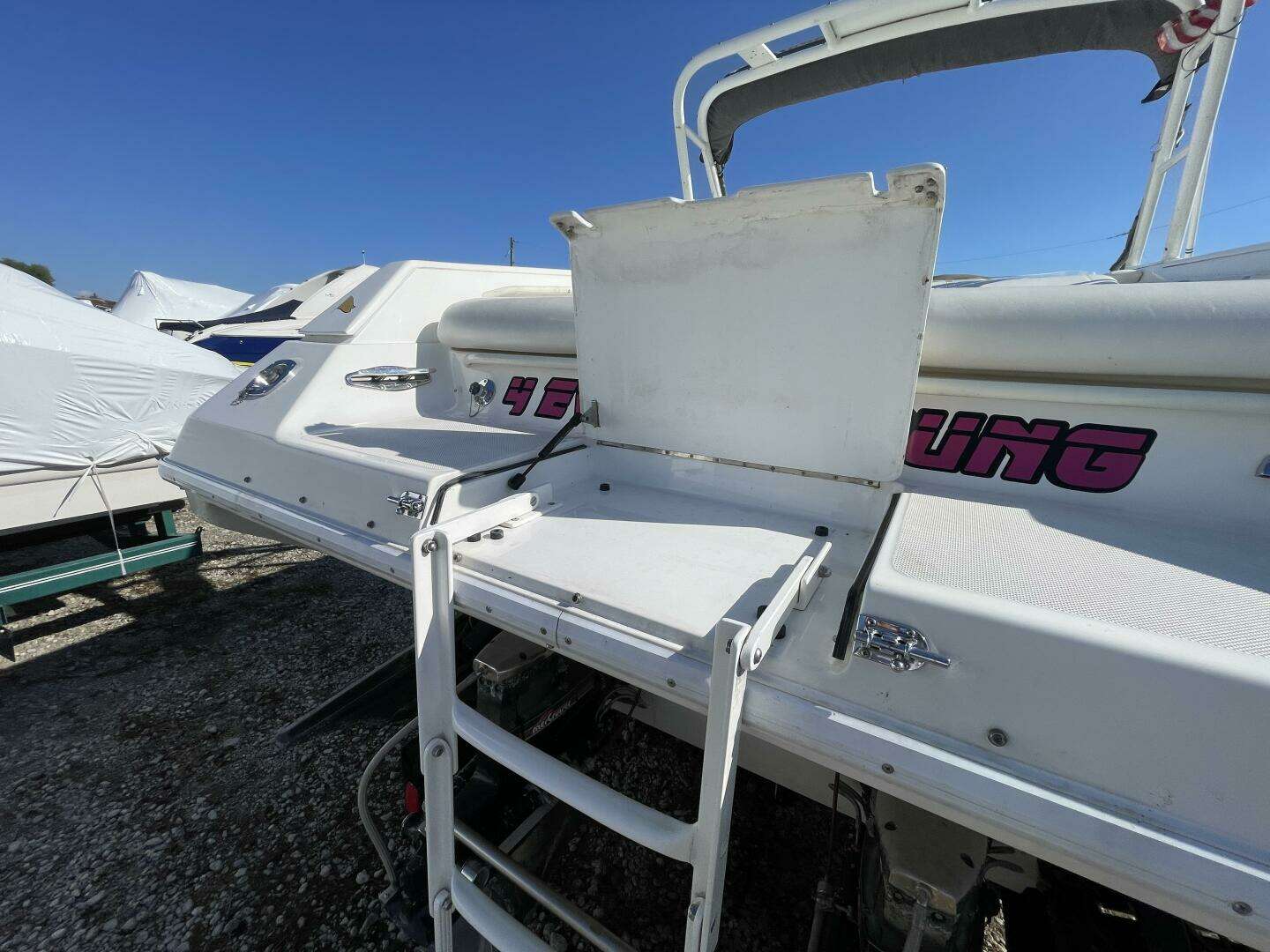 1993 Fountain 38 Sport Cruiser - Image 16