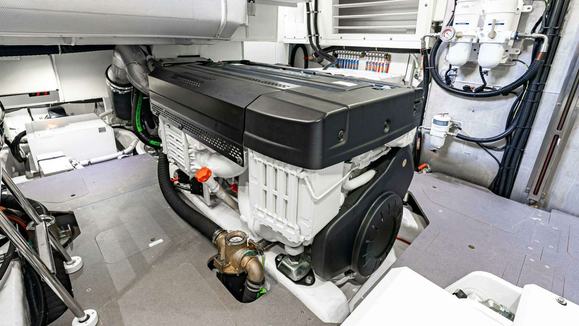 2025 Absolute Navetta 64 - Image 54