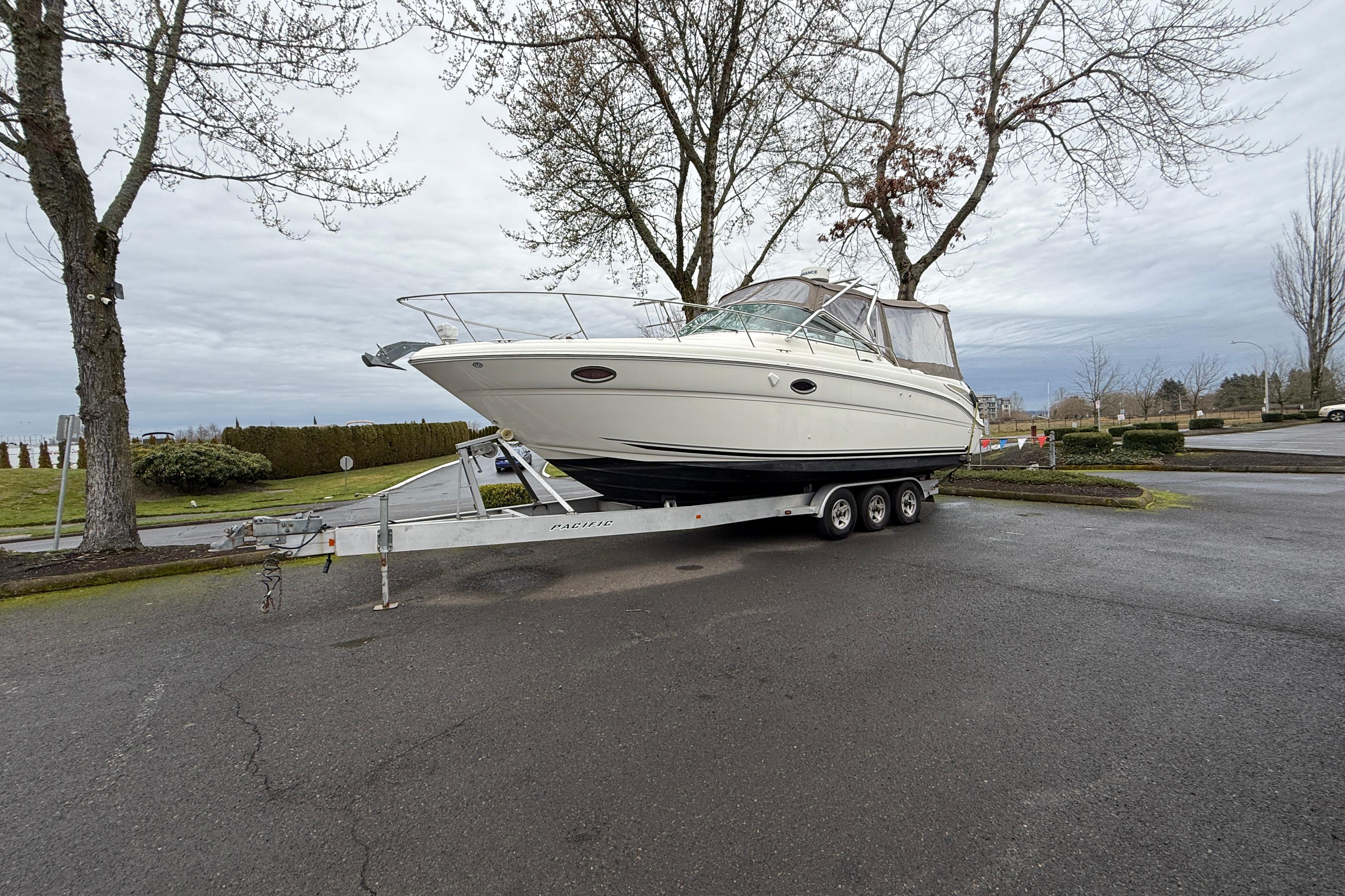 2004 Sea Ray 290 Amberjack