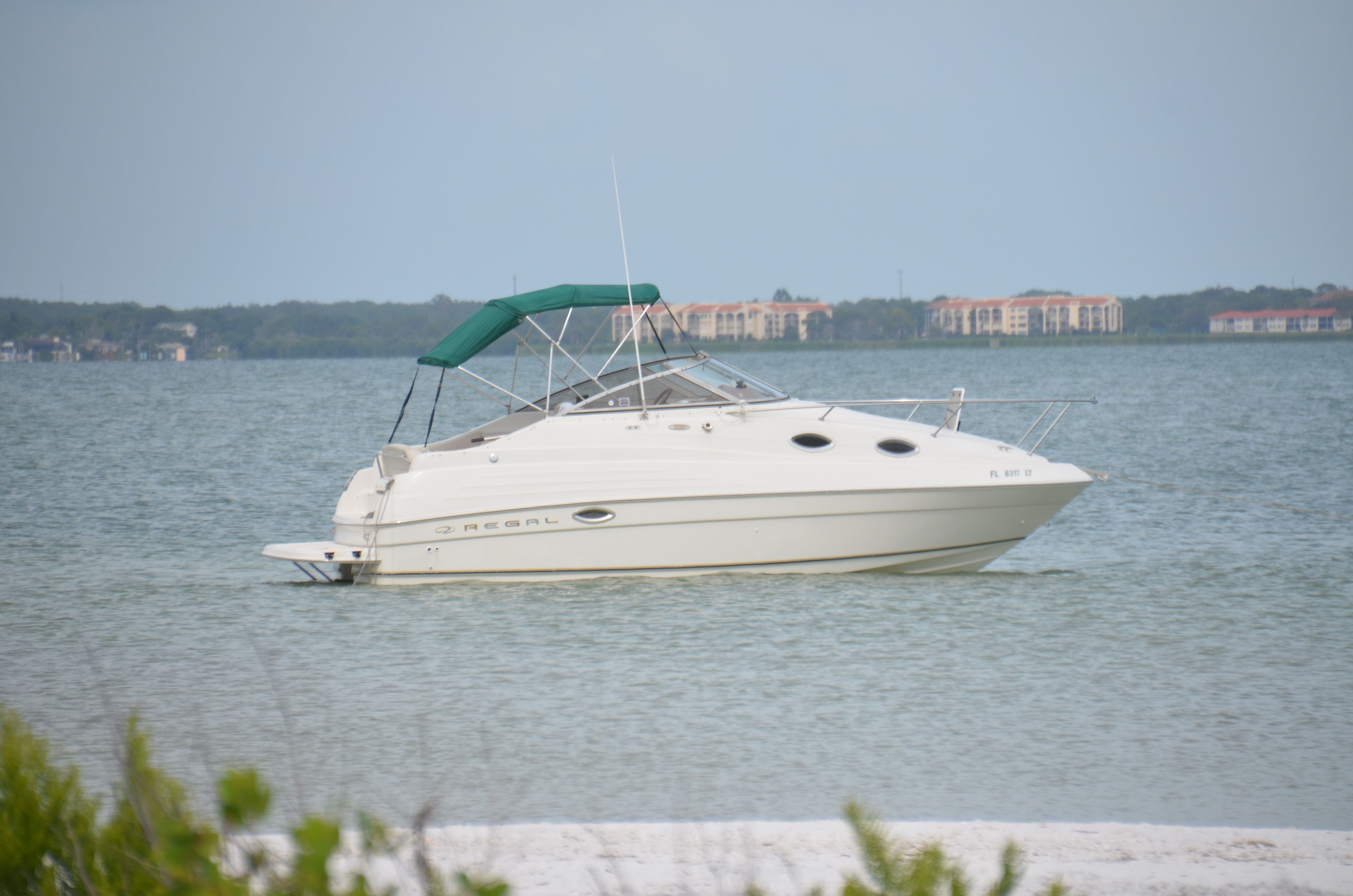 2002 Regal 2465 Regal - 2