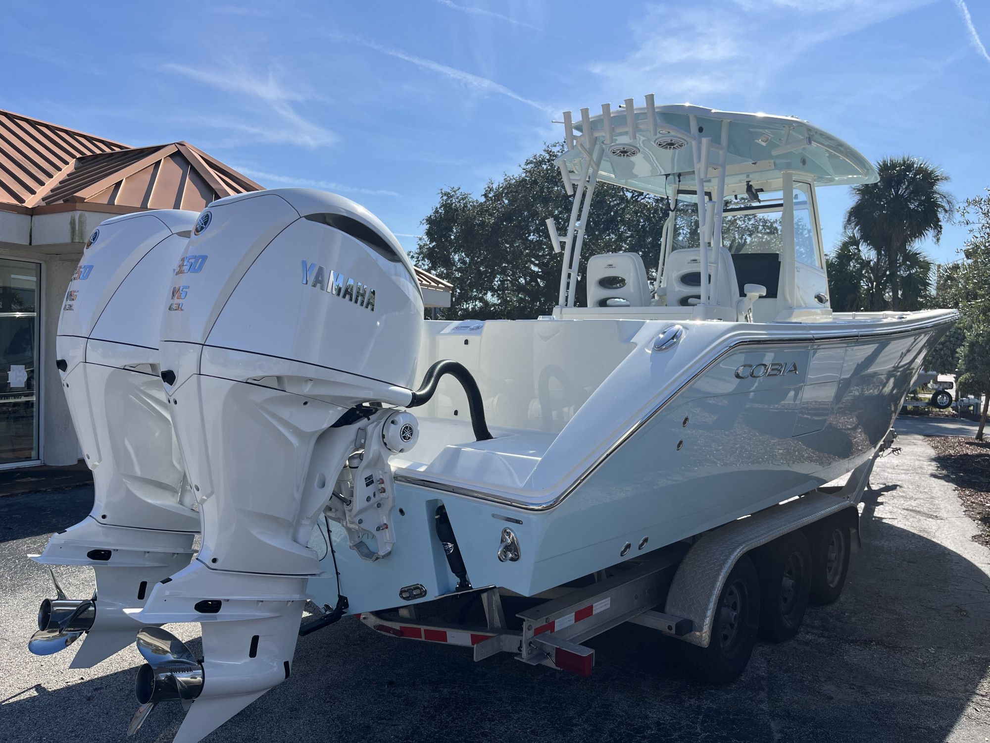 2026 Cobia 320 Center Console - 6
