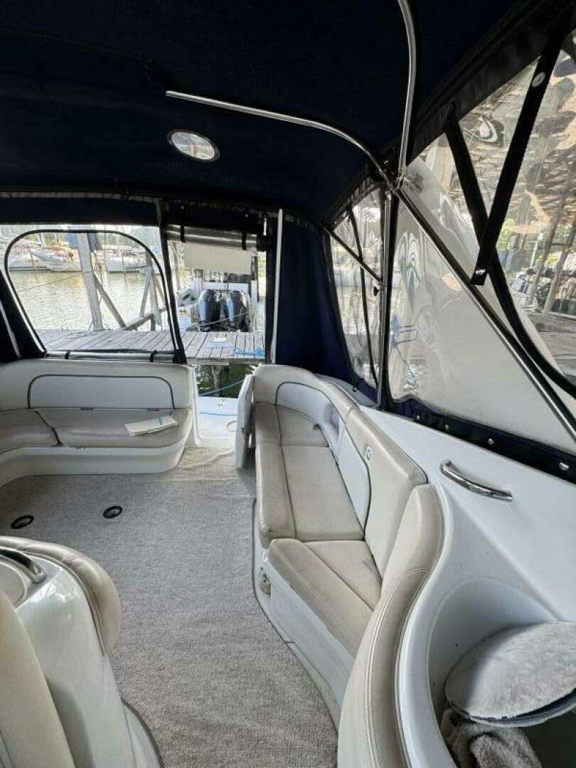 2002 Chris-Craft 328 - Image 25