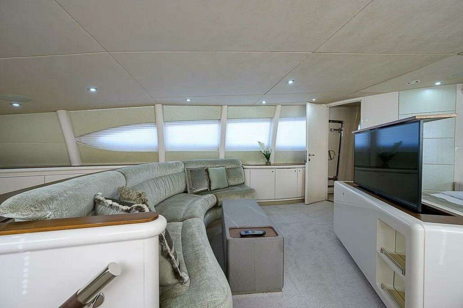 2005 DMB Danube Motor Yacht - Image 36