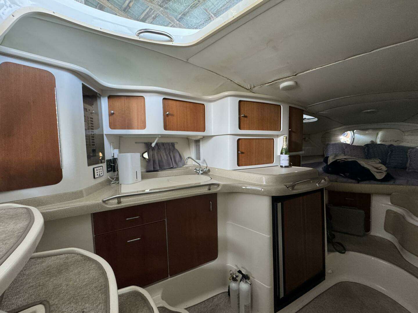 2002 Chris-Craft 328 - Image 15