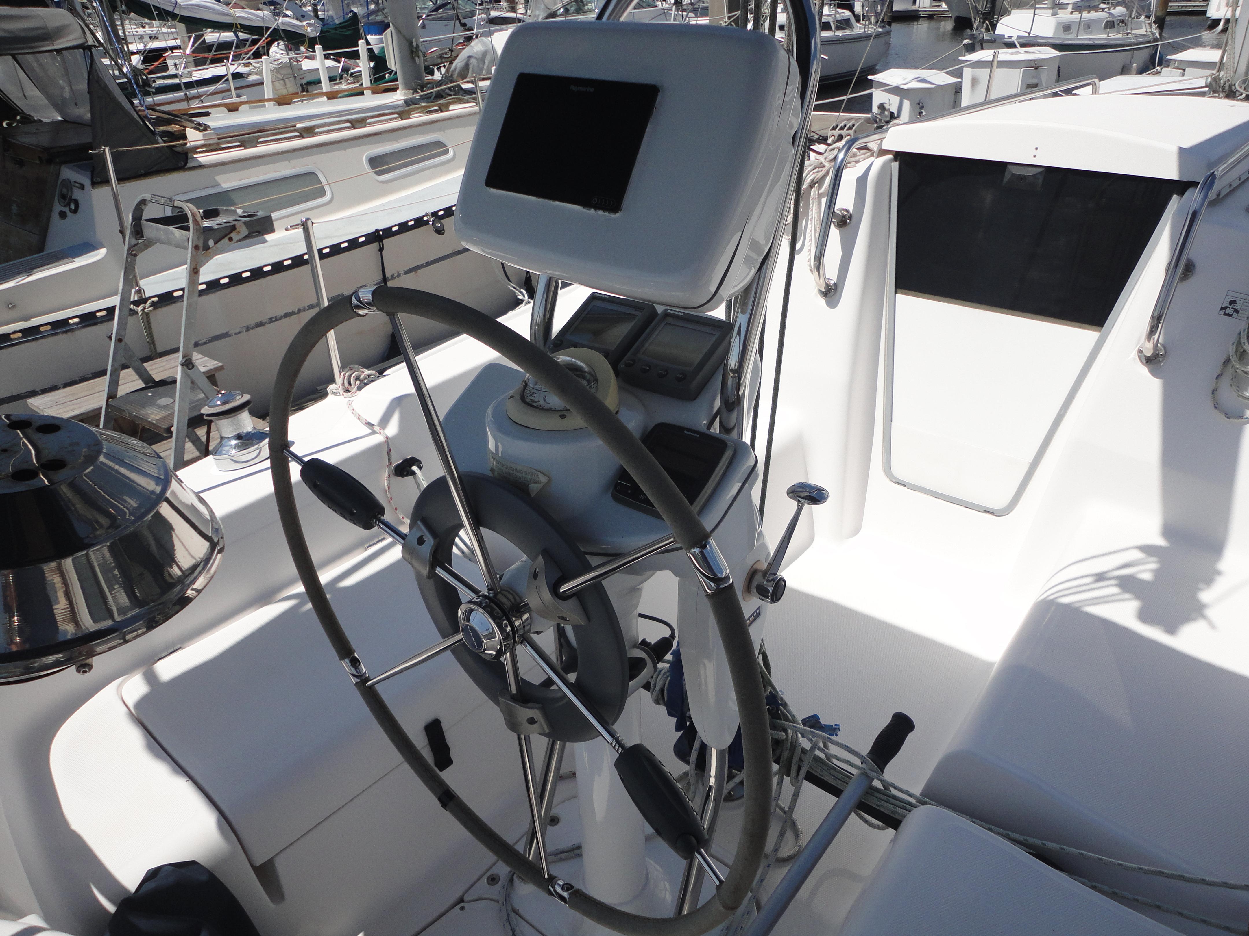 2013 Marlow-Hunter Hunter 27 - 30