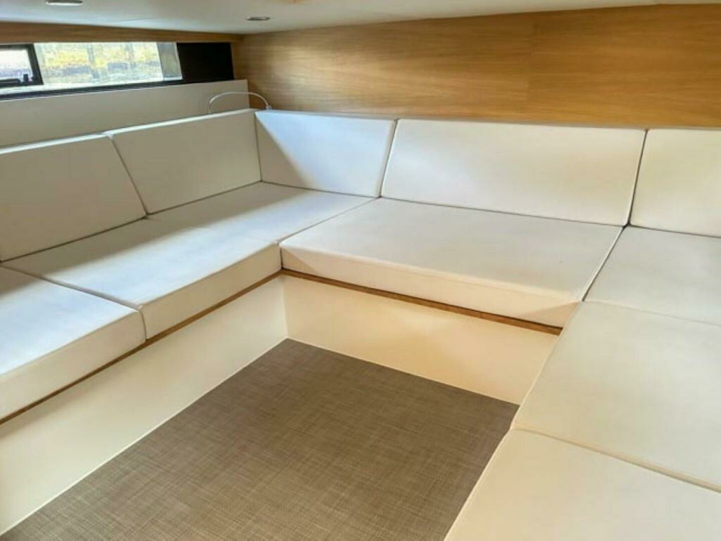 2023 De Antonio 42 Open - Image 19