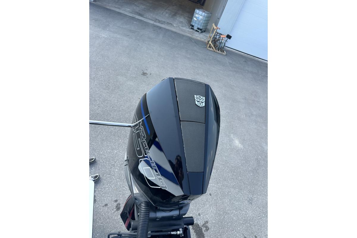 Black Wright Performance 420 outboard motor, 2018 model, with a distinctive logo on top.