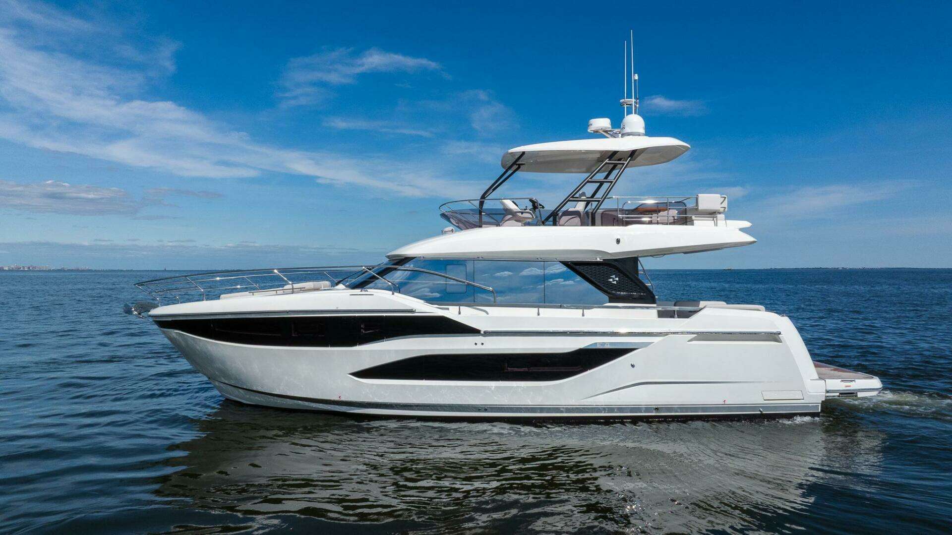 2025 Prestige F4.9 - Image 3