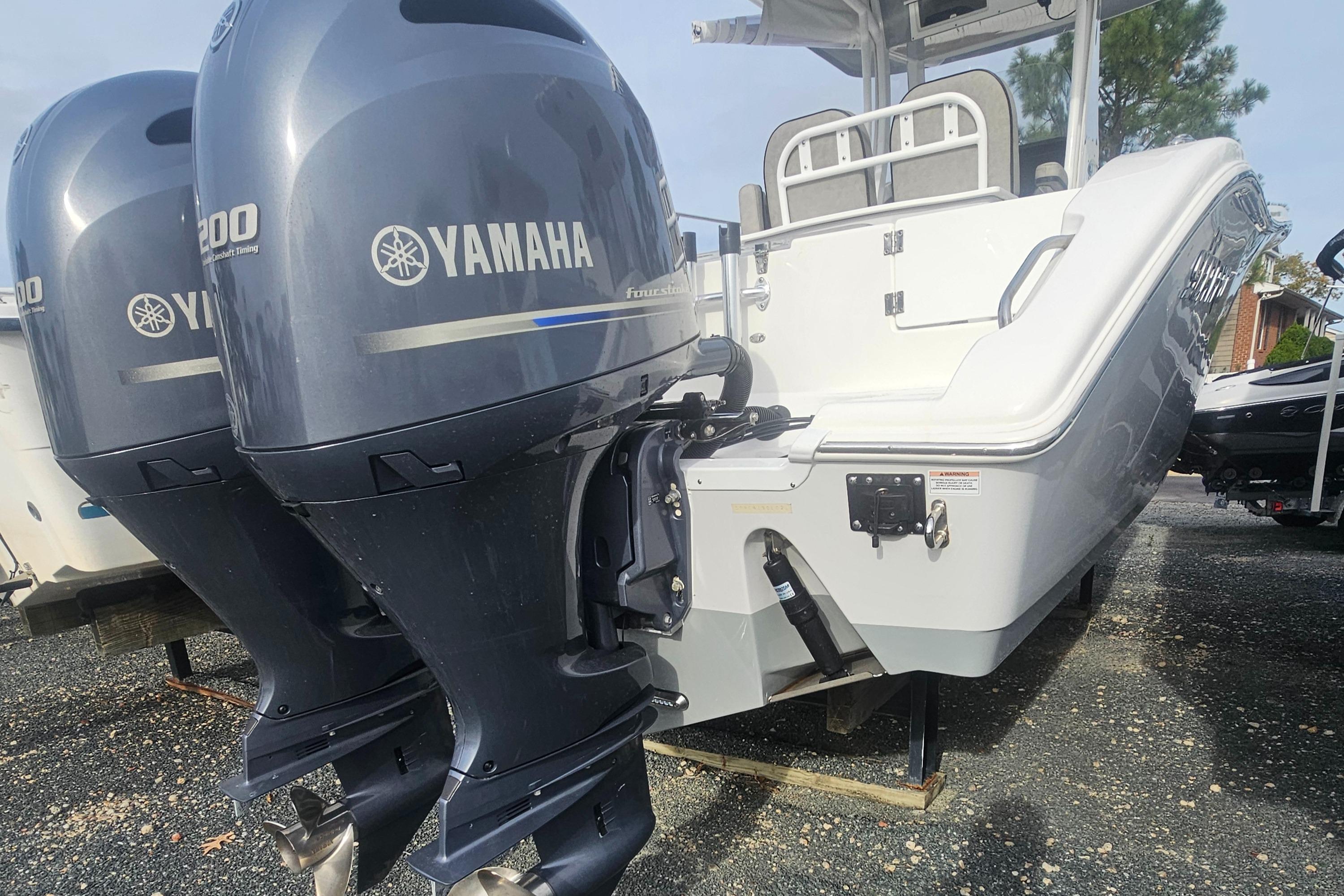 2021 Sea Pro 259 Center Console with twin Yamaha outboard engines.