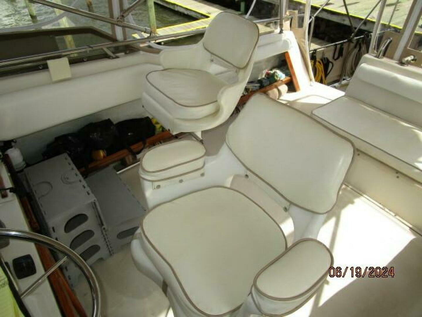 1984 Mainship 40DC - Image 25