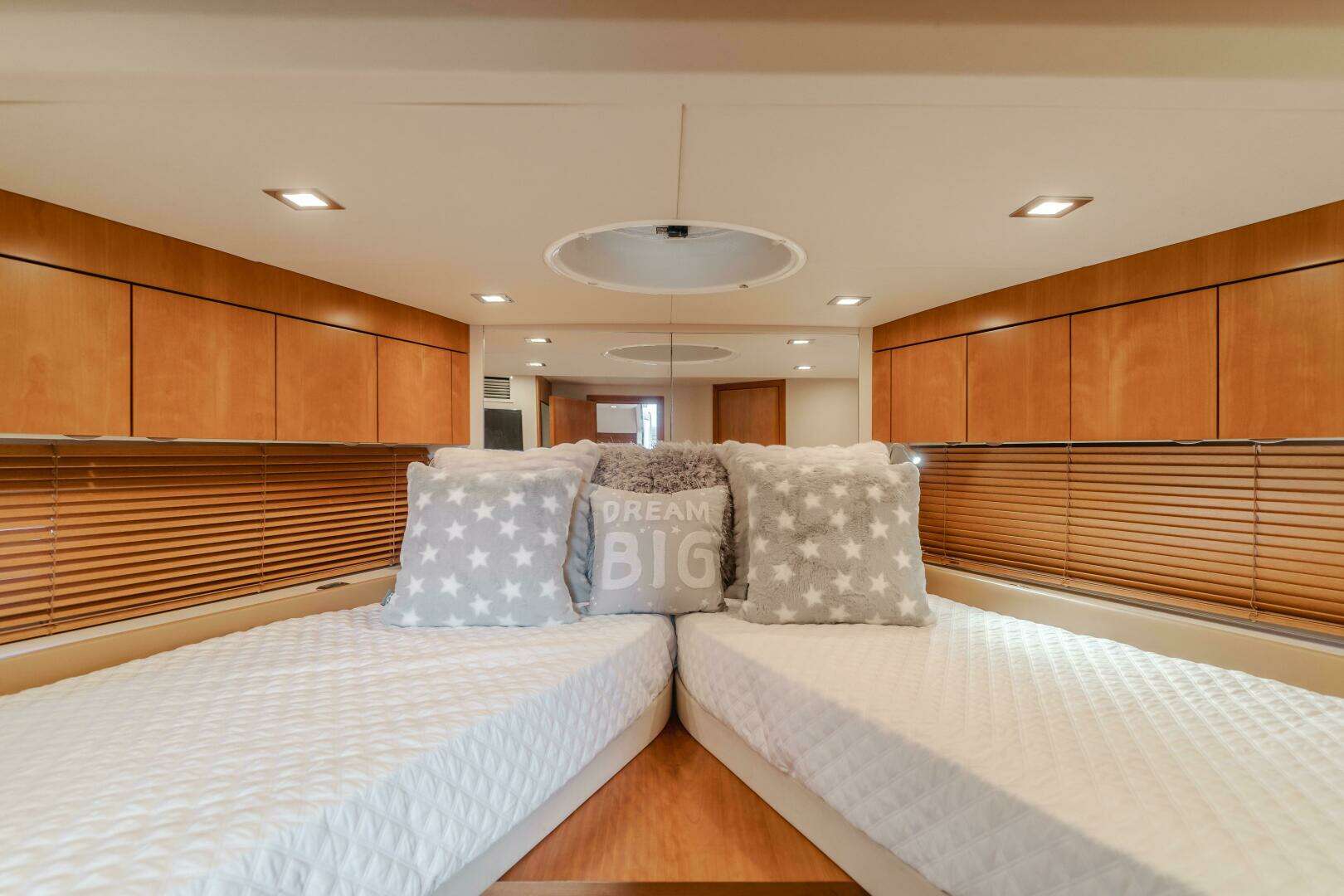 2012 Sunseeker Portofino 48 - Image 20