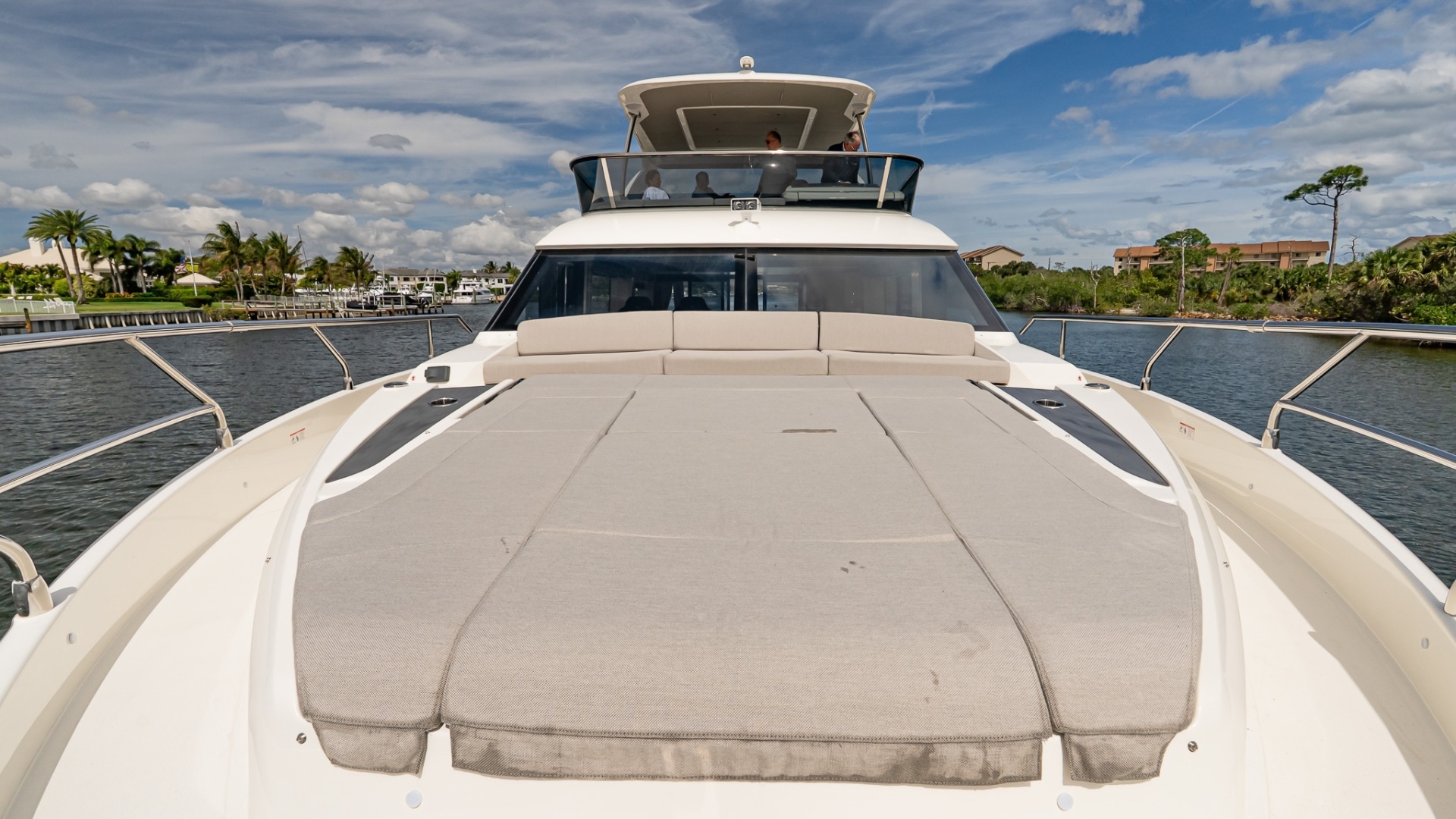 2027 Absolute 60 Fly - Image 59