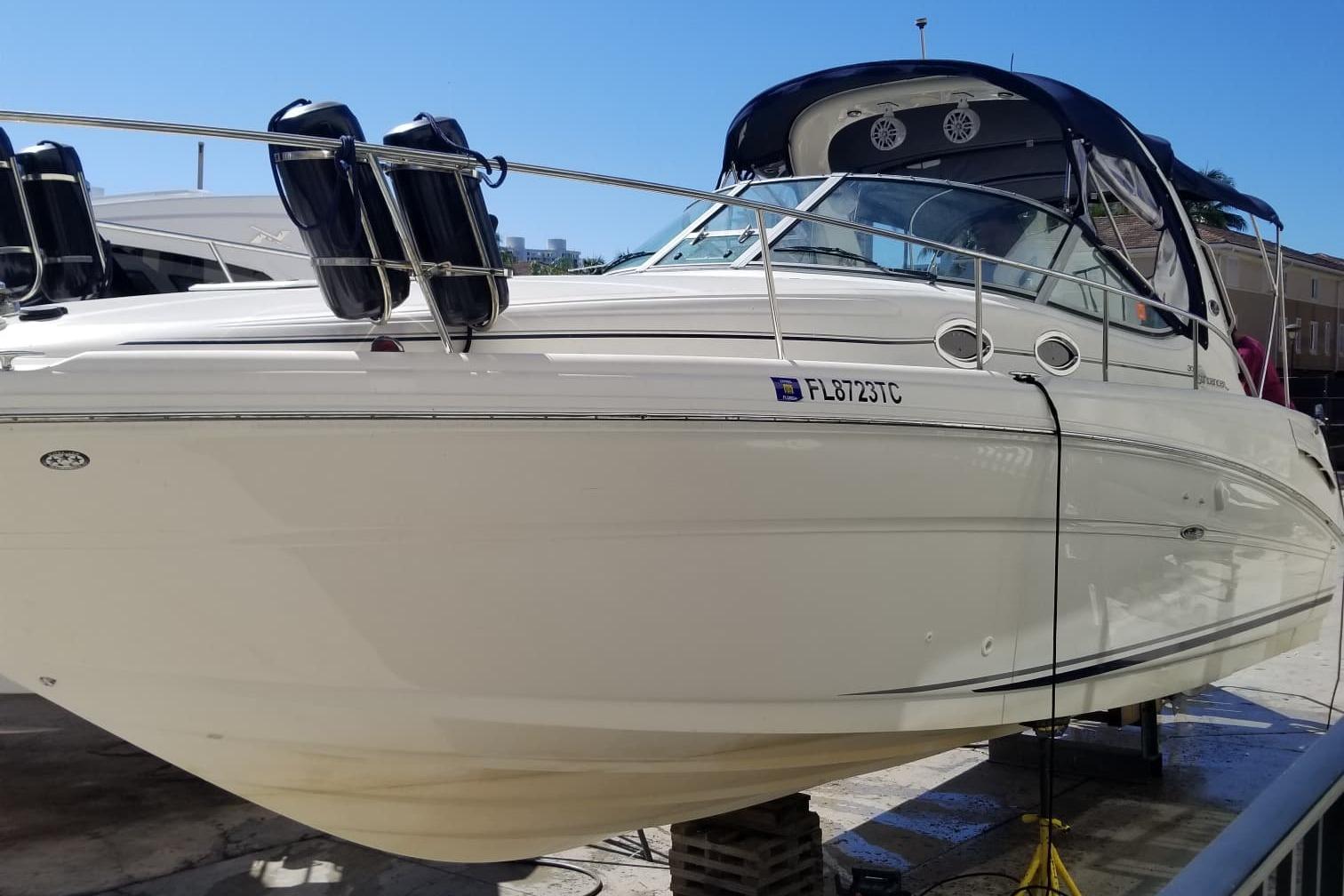 2004 Sea Ray 300 Sundancer
