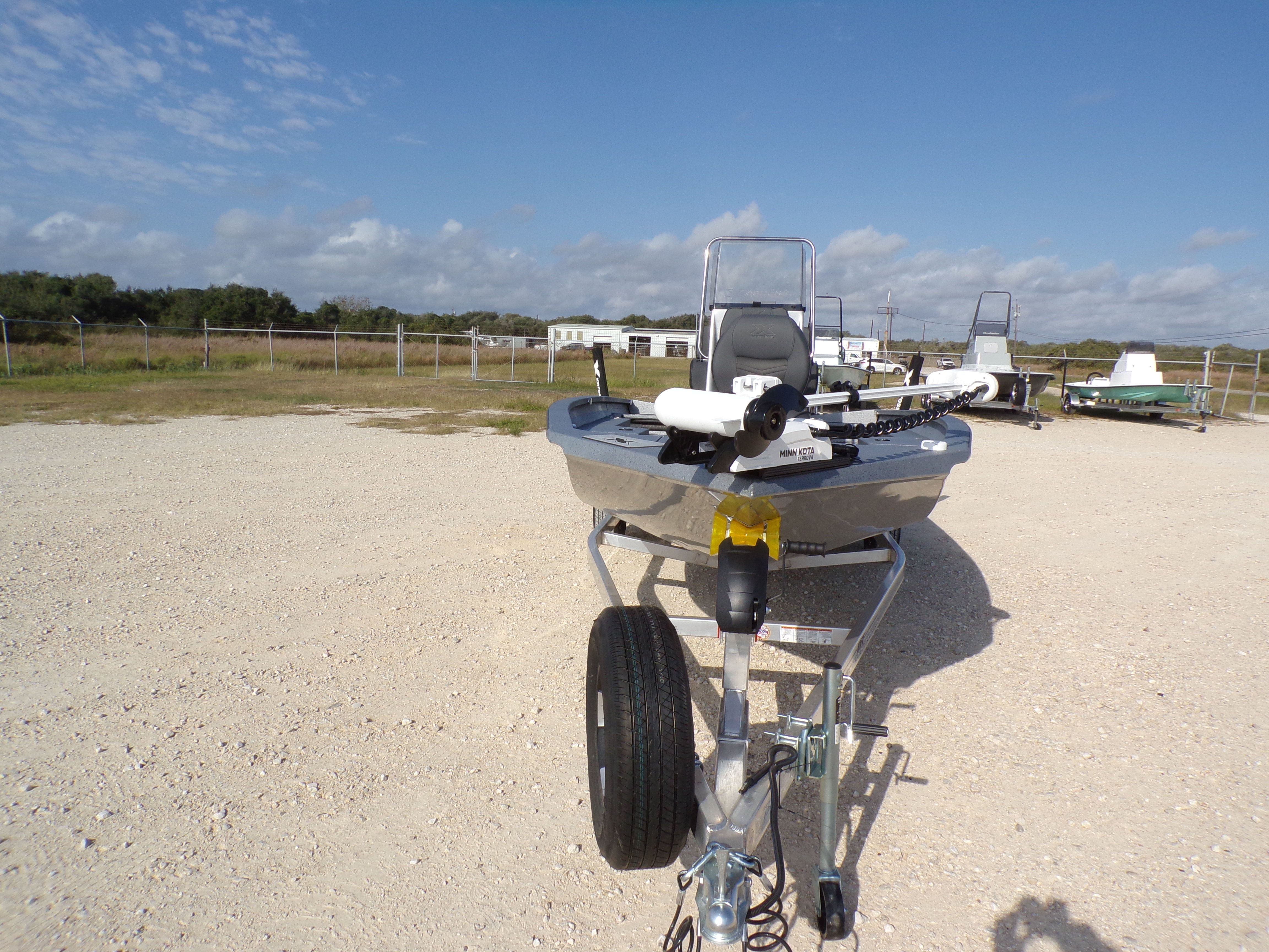 2026 Xpress H20B Bay - 5