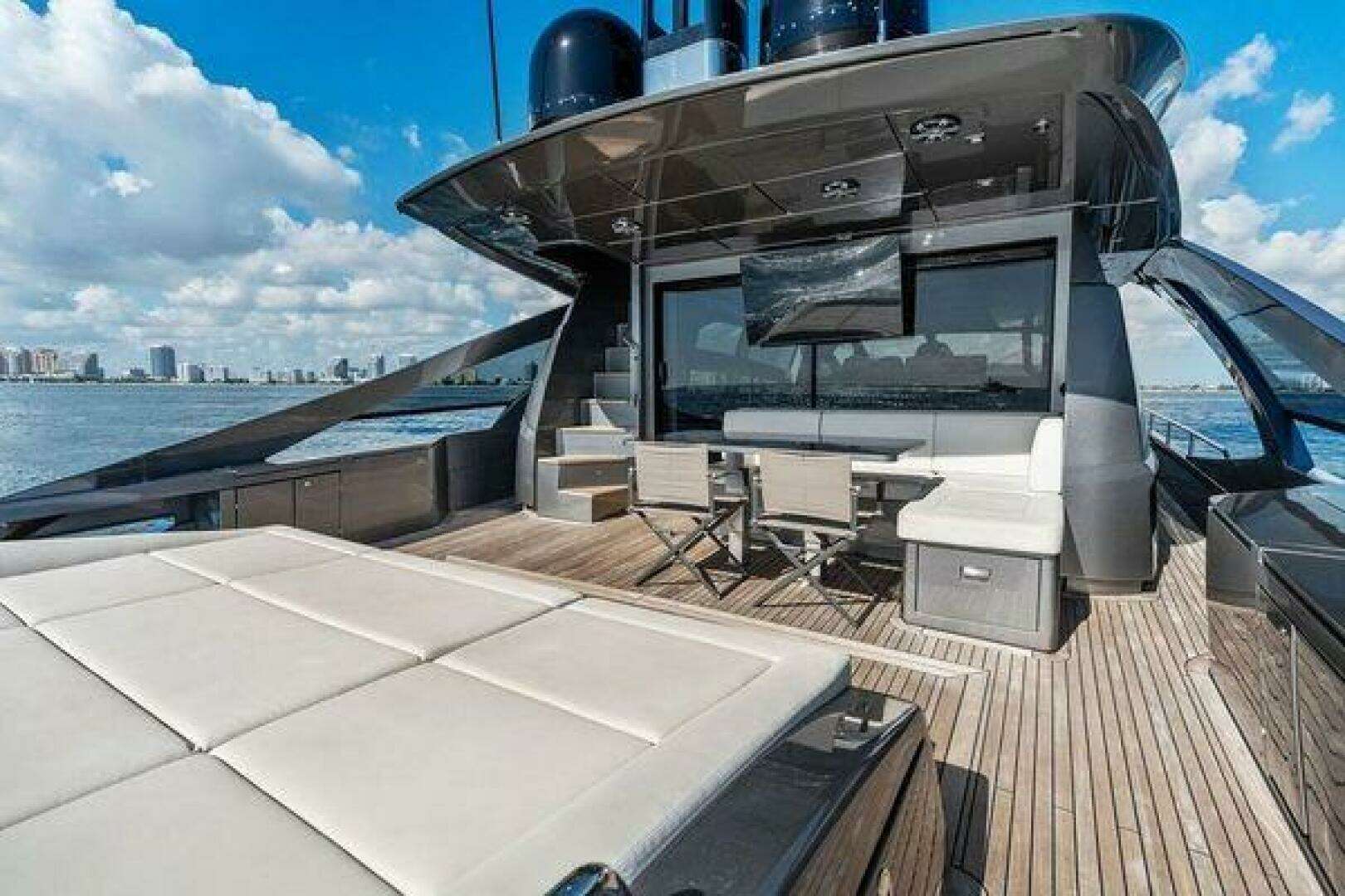 2019 Pershing — - Image 37